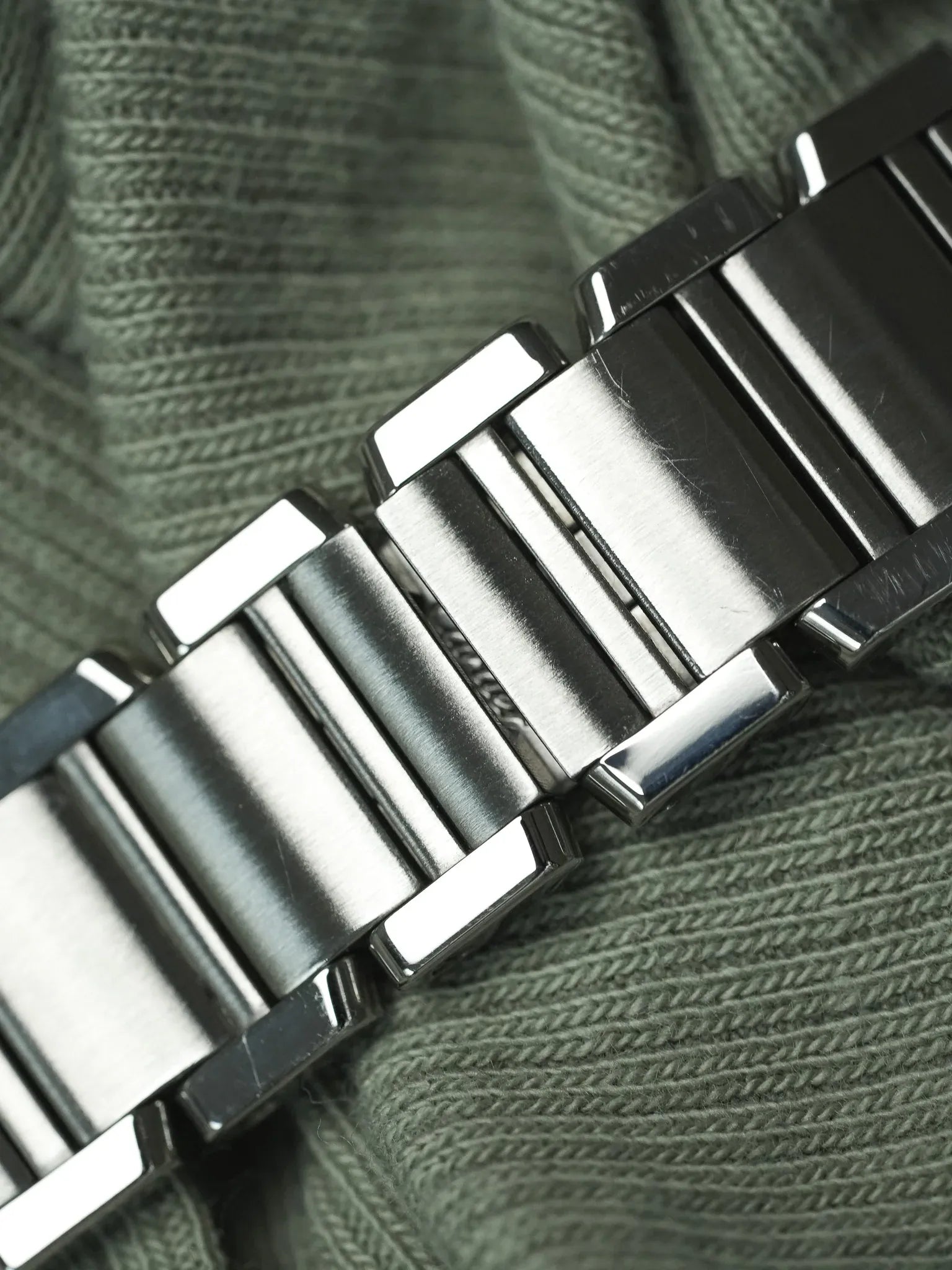 Cartier - Tank Francaise 2384 Acier Cadran en nacre rose - 2000s - Atelier Victor