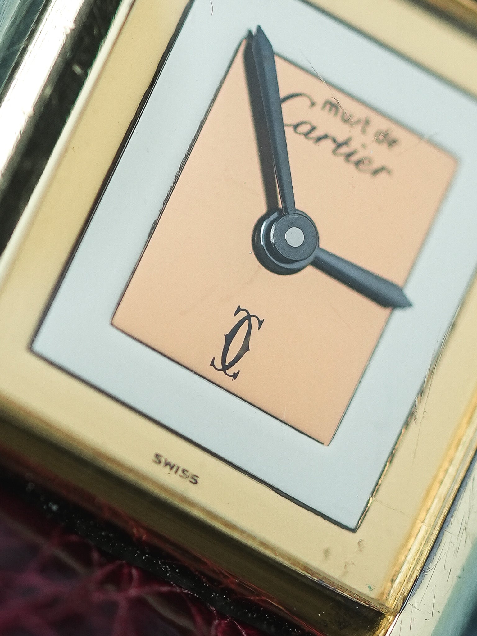 Cartier - Tank Must Cadran Trinity Petit modèle quartz - 1980s - Atelier Victor - Vintage  Shop