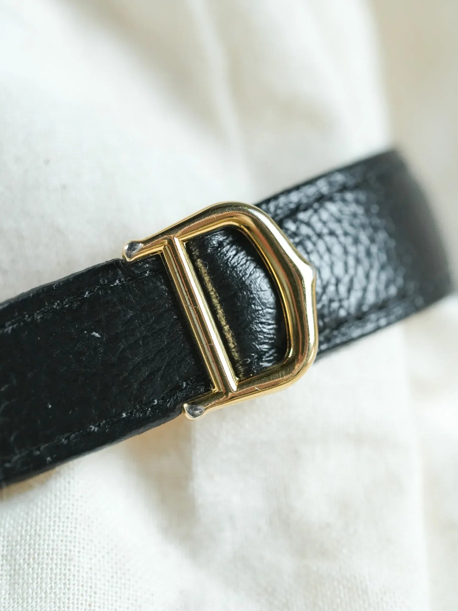 Cartier - Tank Must de Cartier 23x30 Vermeil Cadran Noir laqué Boucle Déployante - 1980s - Atelier Victor - Vintage  Shop