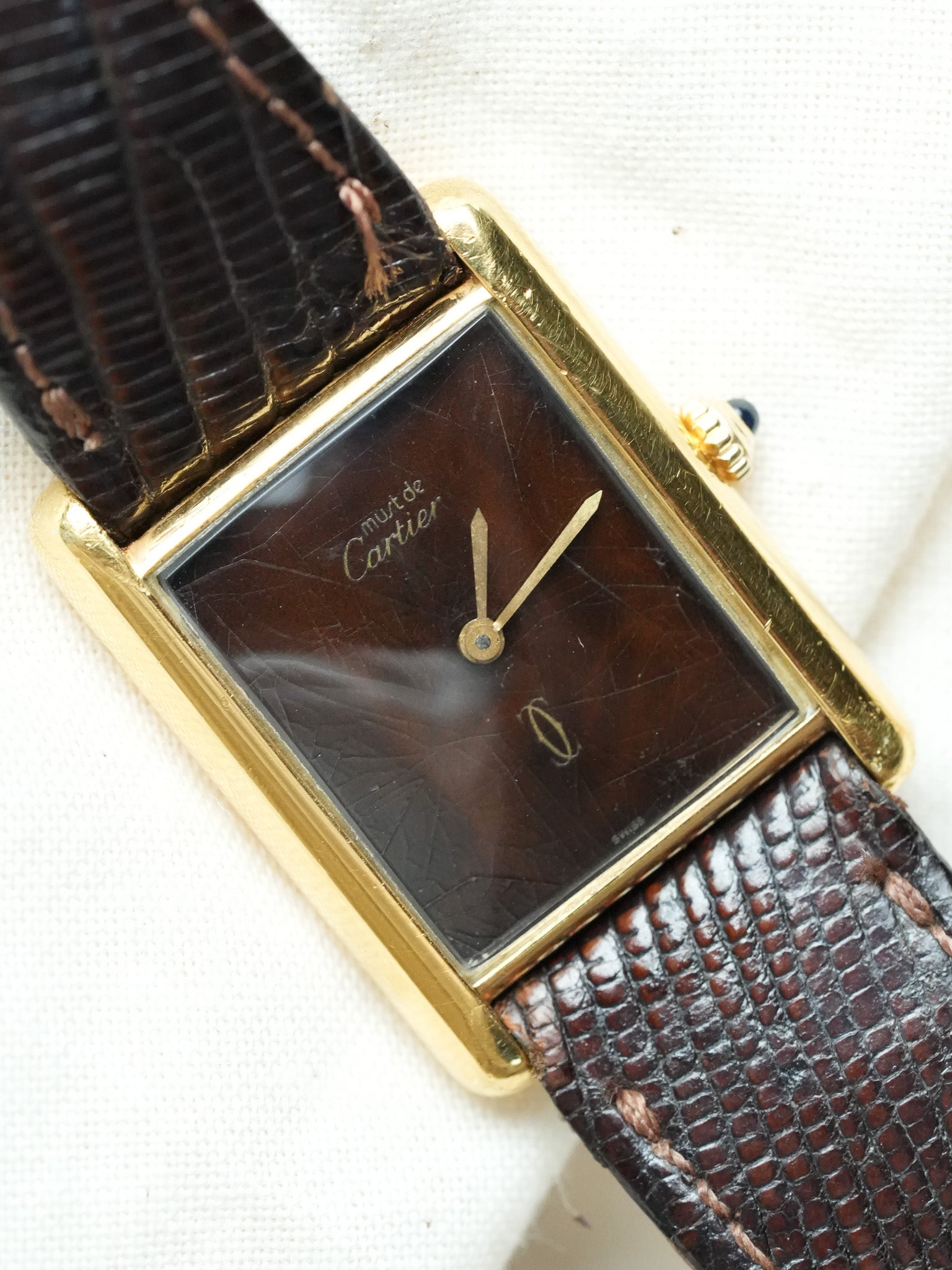 Cartier - Tank Must Vermeil Cadran "Boisé" Spider Medium - 1980s - Atelier Victor - Vintage  Shop