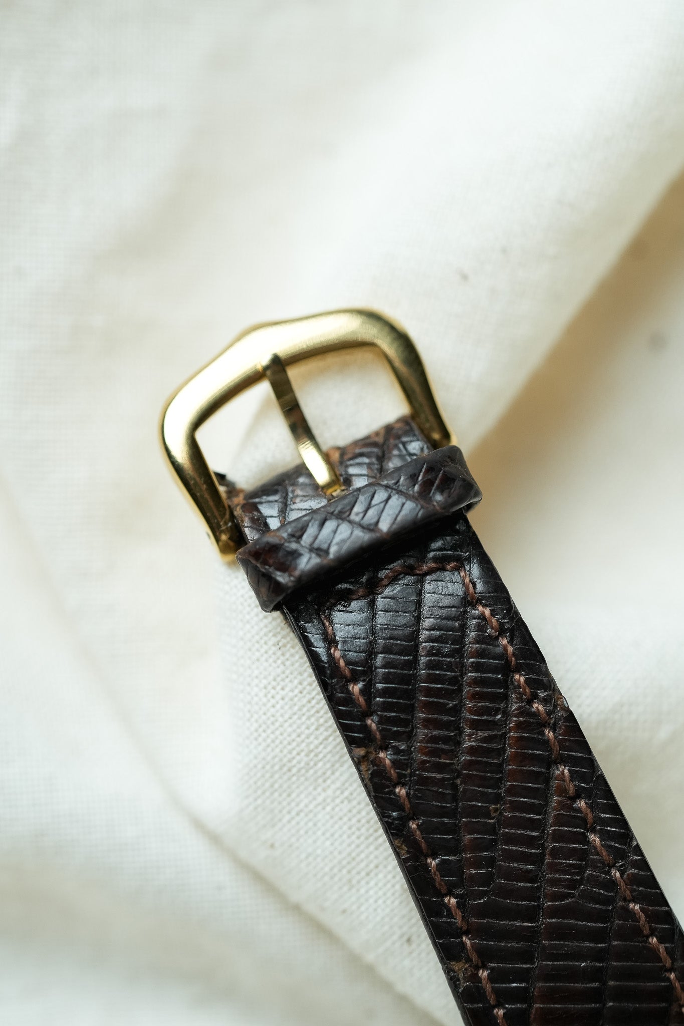 Cartier - Tank Must Vermeil Cadran "Boisé" Spider Medium - 1980s - Atelier Victor - Vintage  Shop