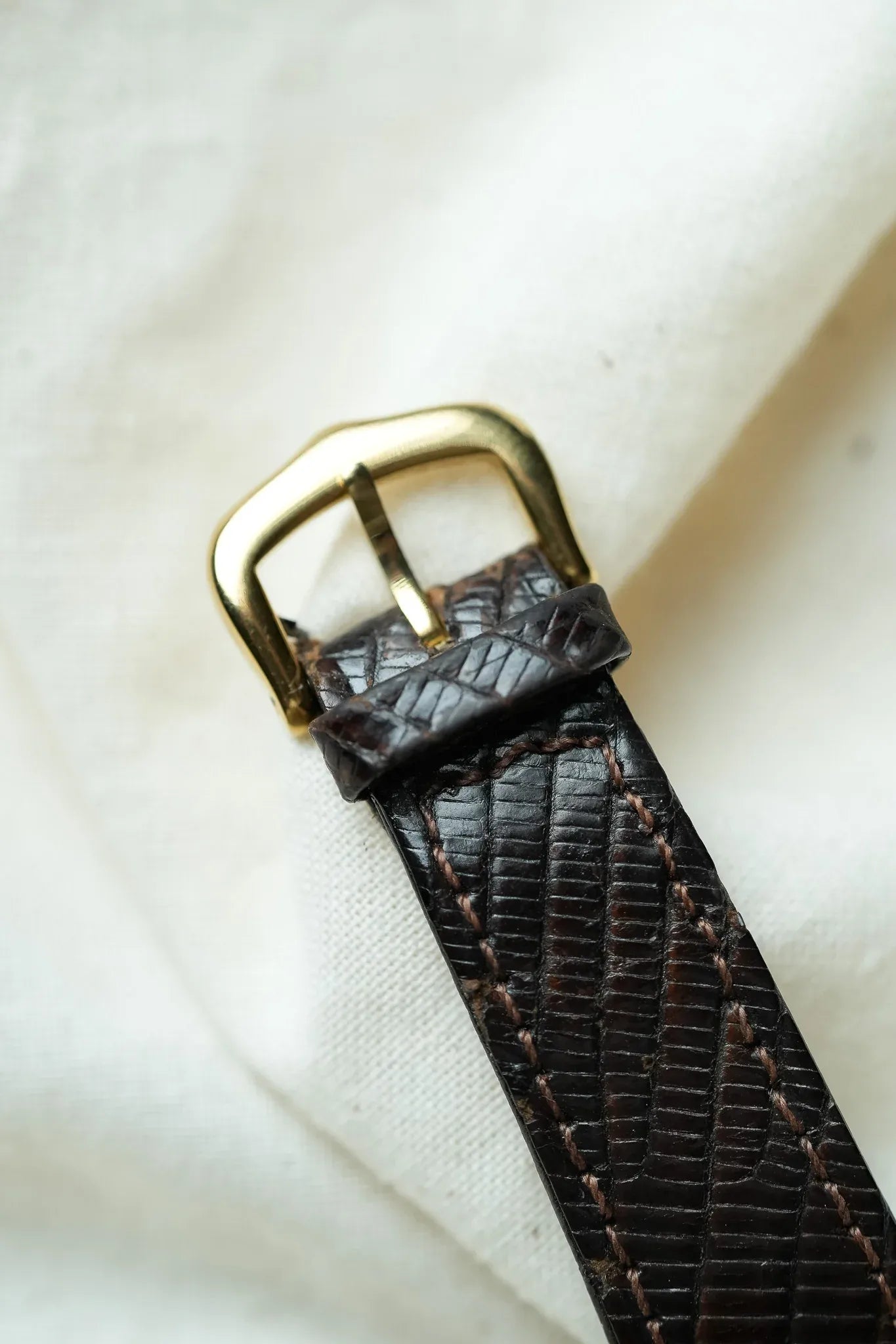 Cartier - Tank Must Vermeil Cadran "Boisé" Spider Medium - 1980s - Atelier Victor - Vintage  Shop