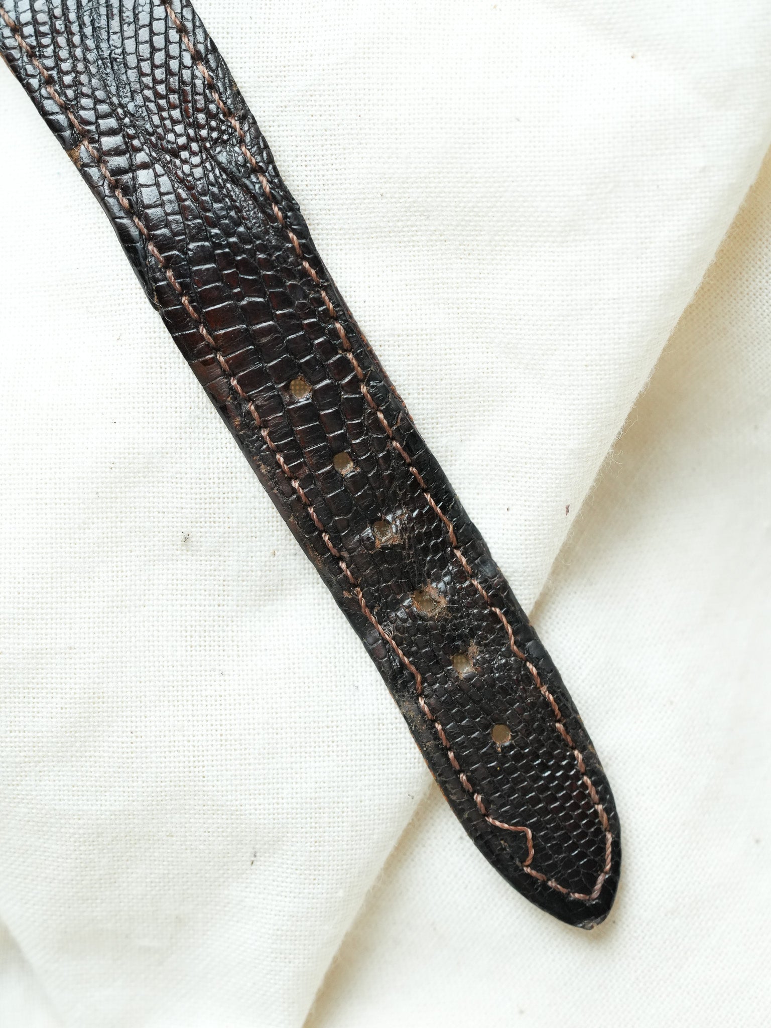 Cartier - Tank Must Vermeil Cadran "Boisé" Spider Medium - 1980s - Atelier Victor - Vintage  Shop