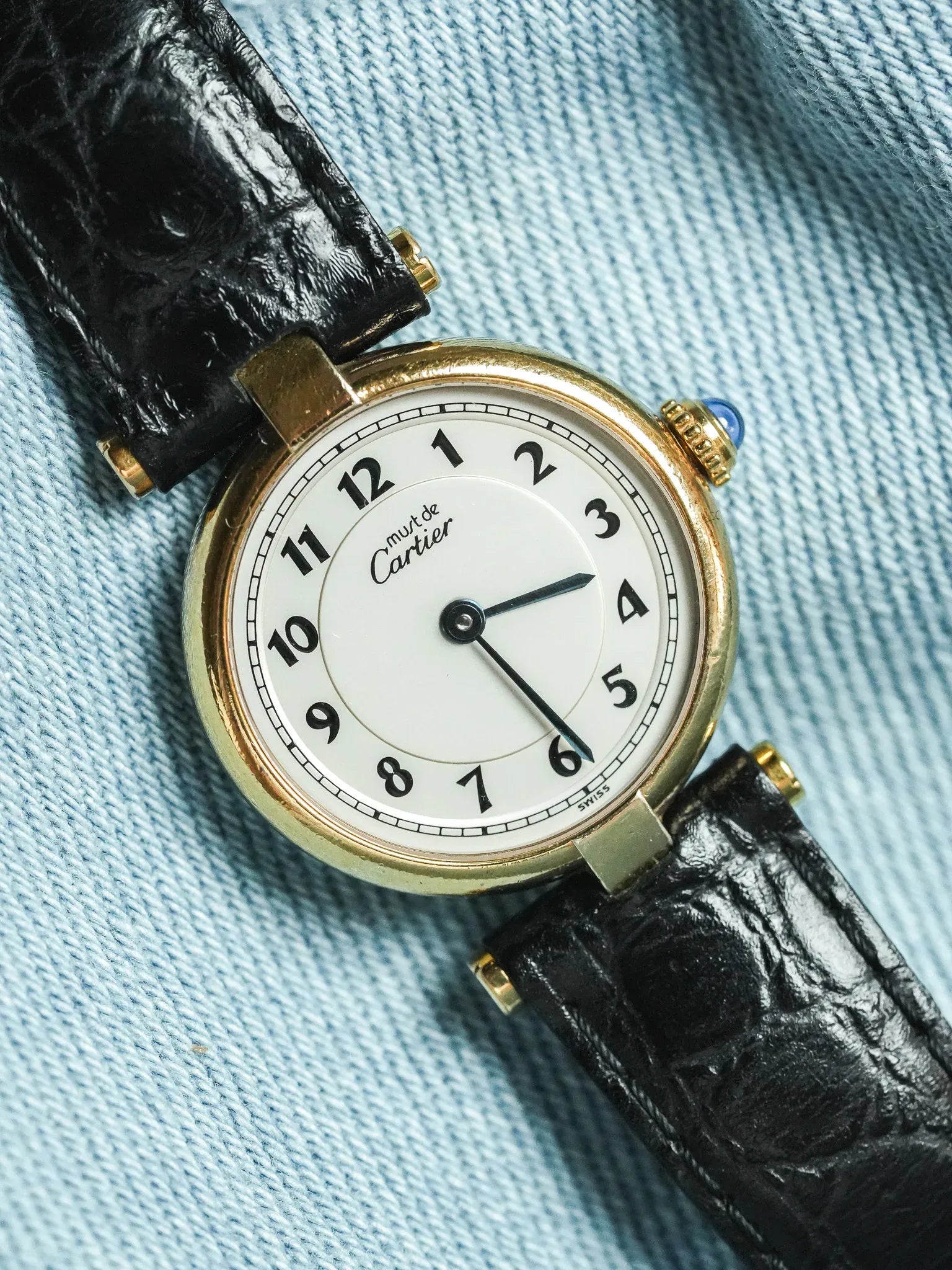 Cartier - Vendôme Must Vermeil Arabes Boucle déployante - 1990s - Atelier Victor - Vintage  Shop