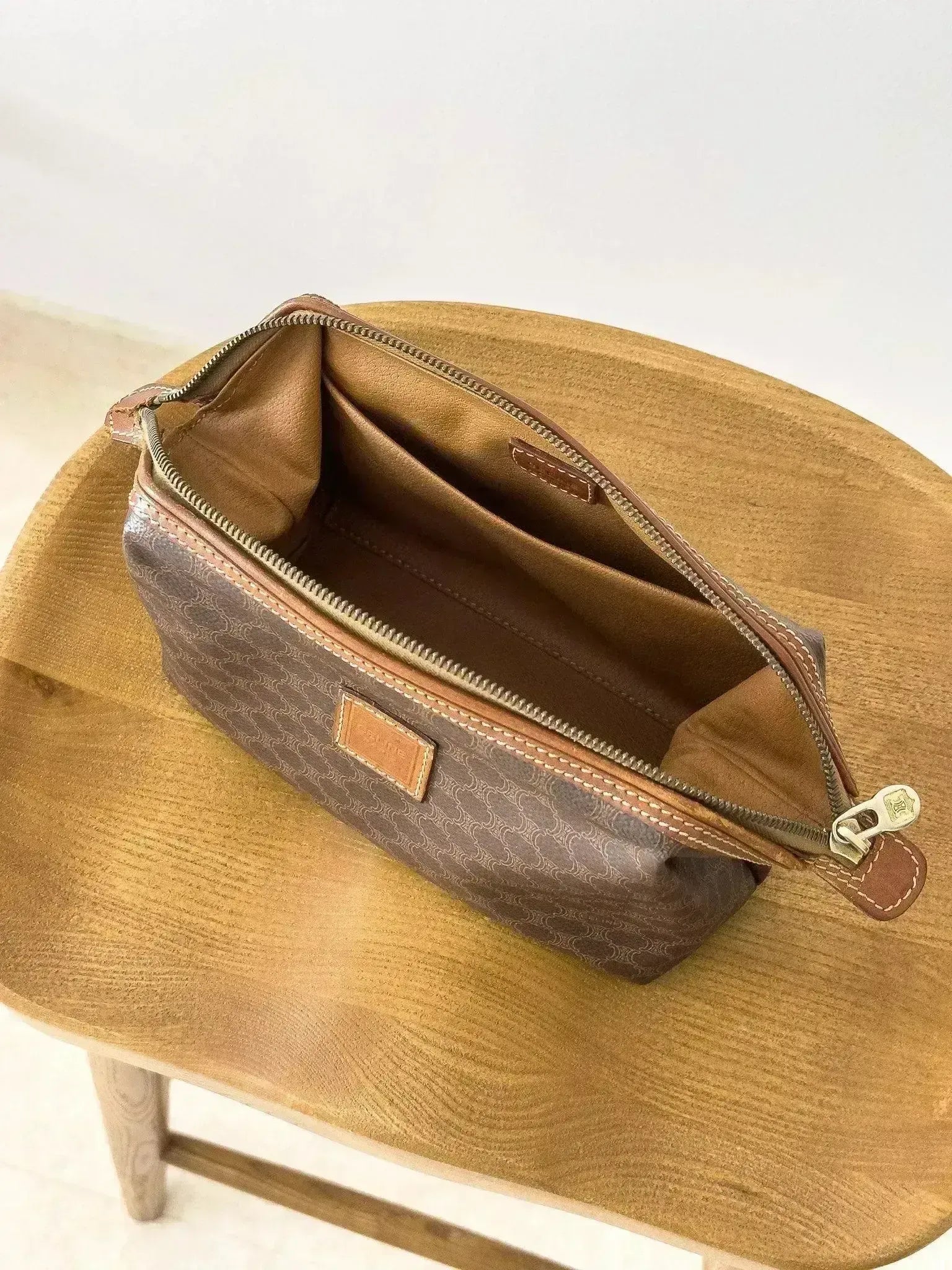 Celine - pouch Cosmetics