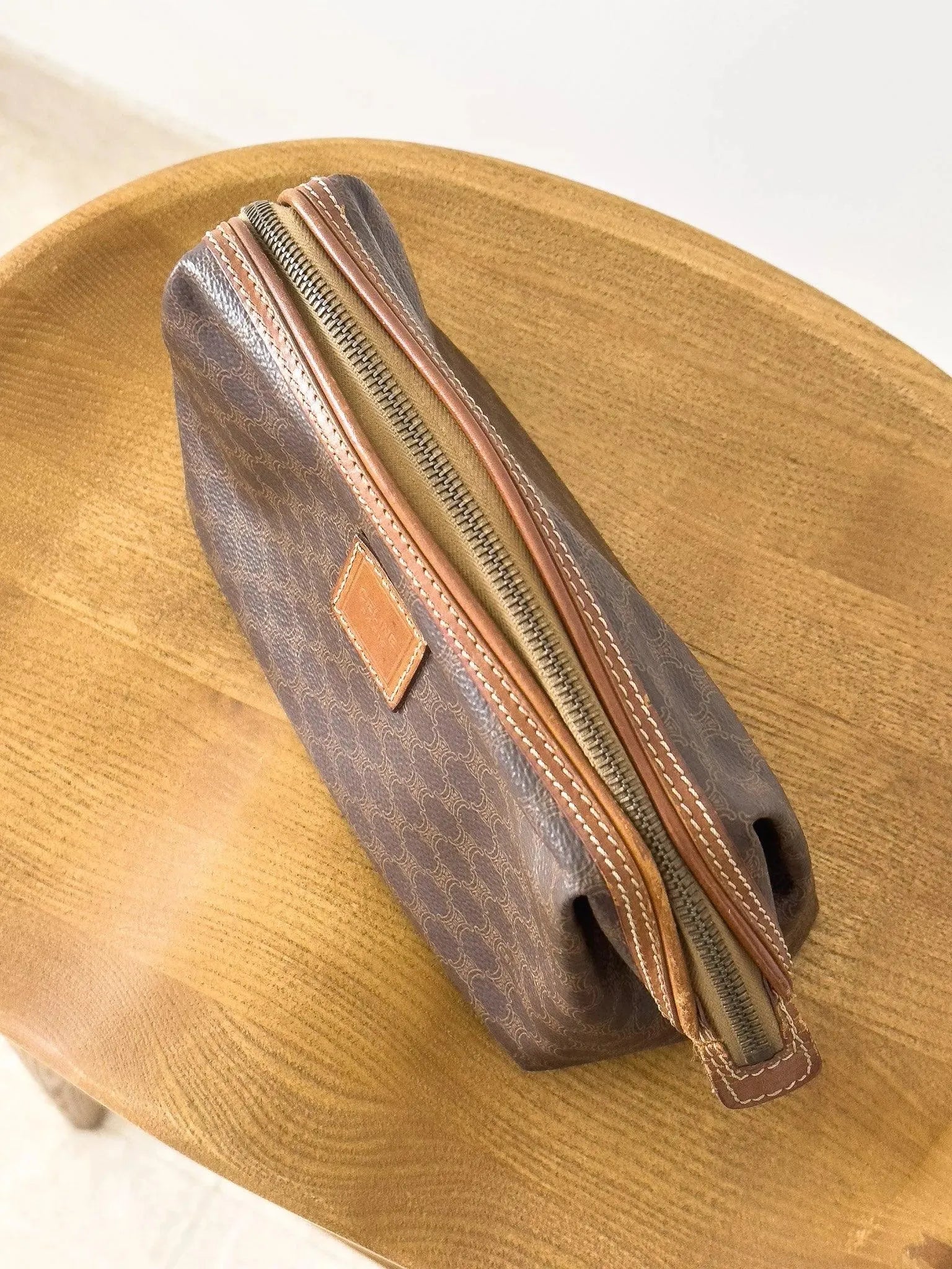 Celine - Pochette Cosmétique - Atelier Victor - Vintage  Shop