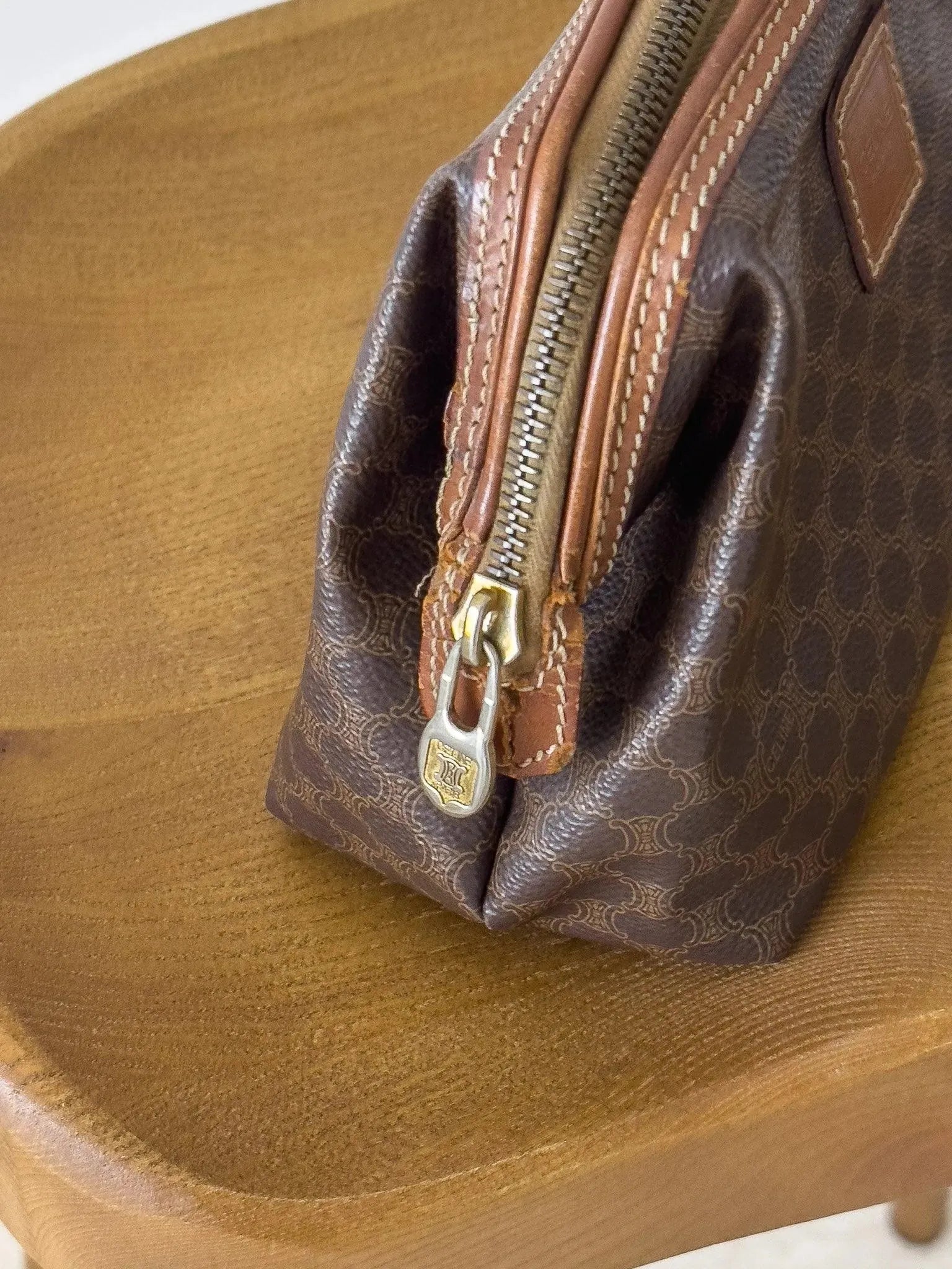Celine - Pochette Cosmétique - Atelier Victor - Vintage  Shop
