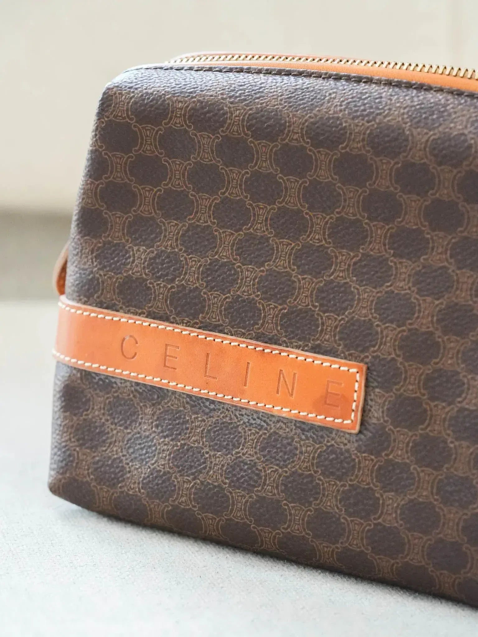 CELINE レザーポーチ ダークブラウン Celine - Pouch Horizontal Leather Logo