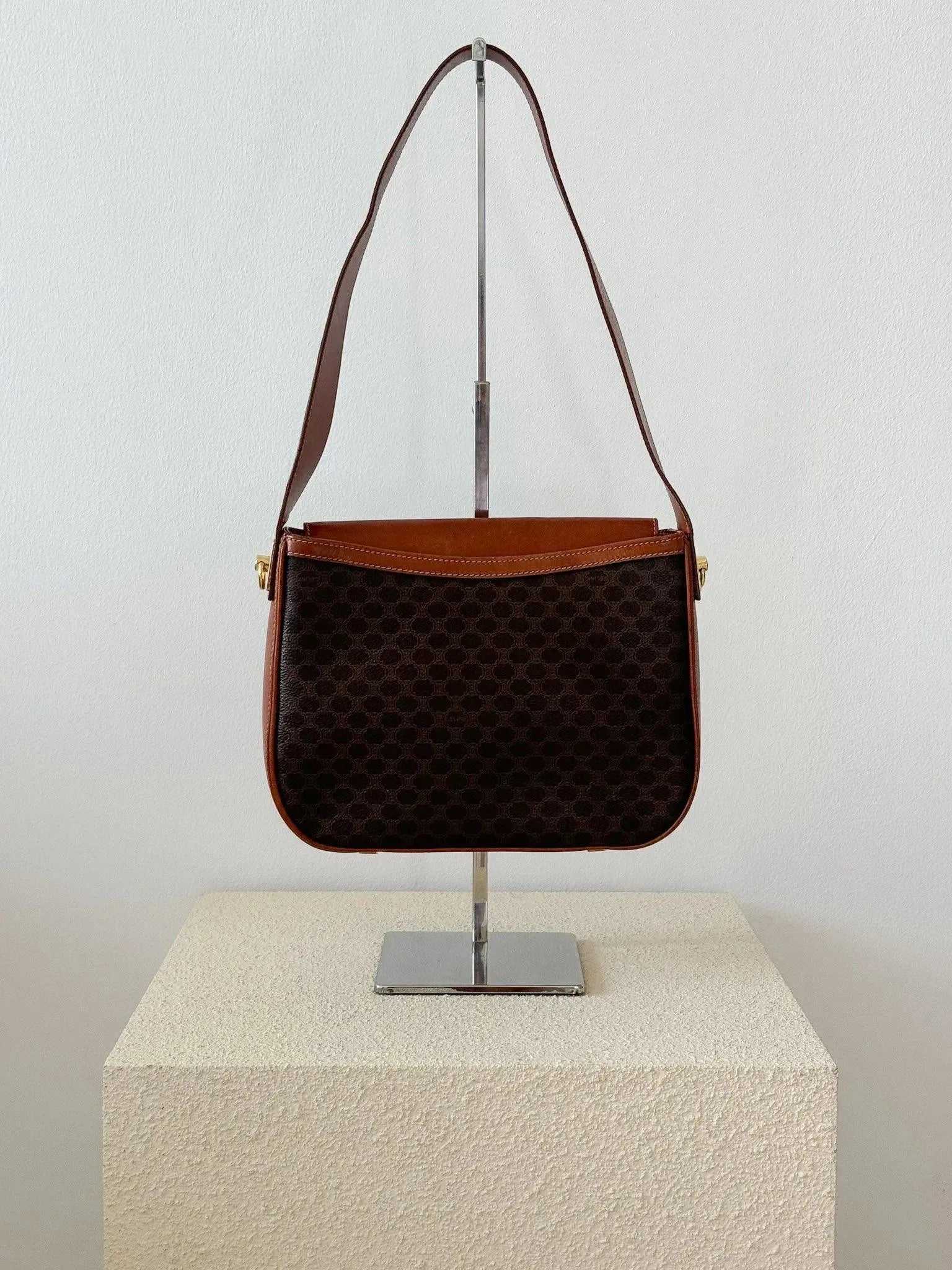 Celine - Sac à main Toile Triomphe - Atelier Victor - Vintage  Shop