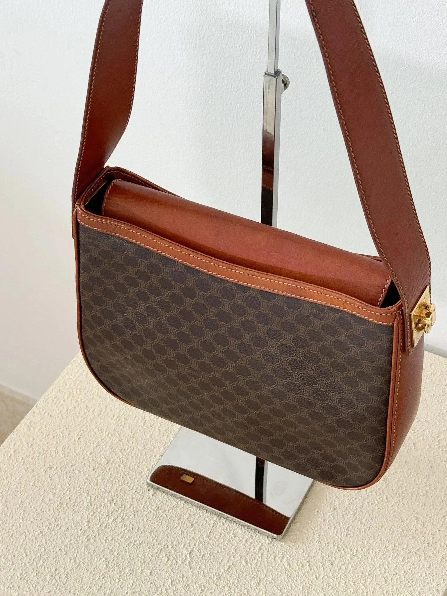 Celine - Sac à main Toile Triomphe - Atelier Victor - Vintage  Shop