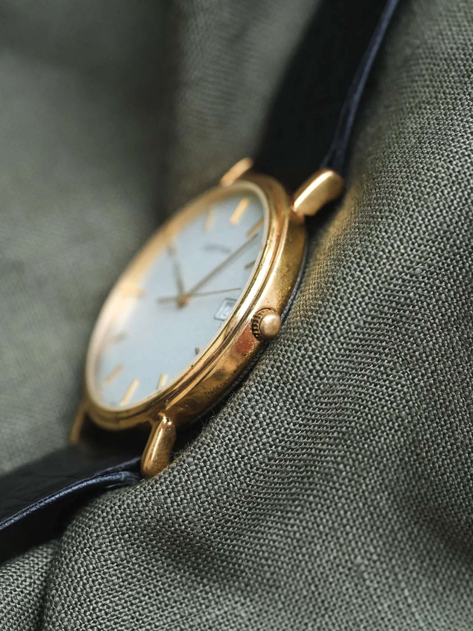 Certina - Dust plaqué or Date - 1990s - Atelier Victor - Vintage  Shop