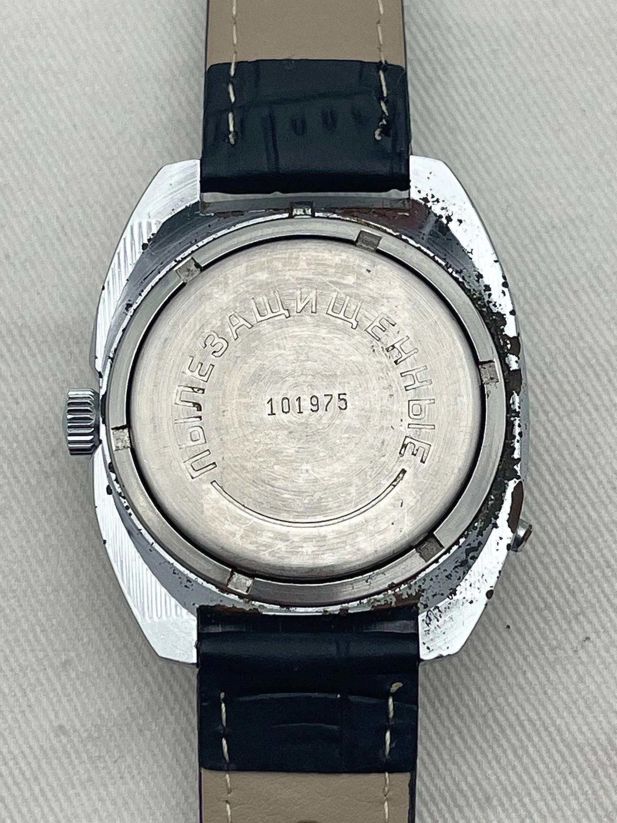 Chaika - Blue Dial - 1980s - Atelier Victor Paris - Vintage Watch Shop Dubai