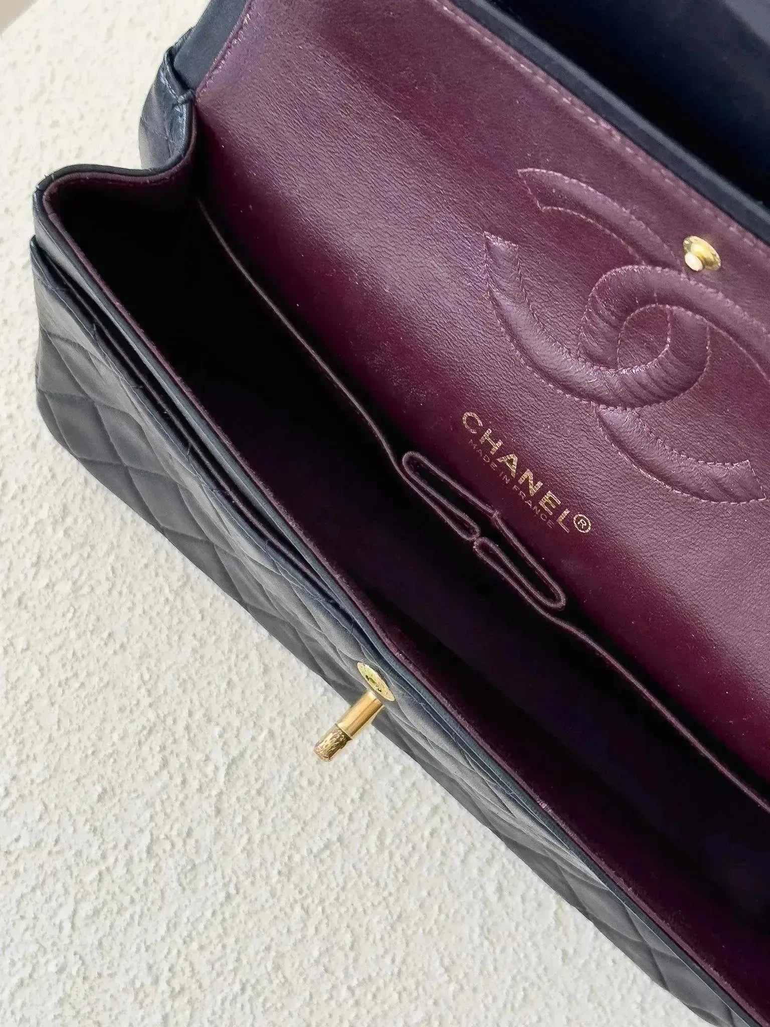 Chanel - Sac à main timeless vintage / classique en cuir - Atelier Victor