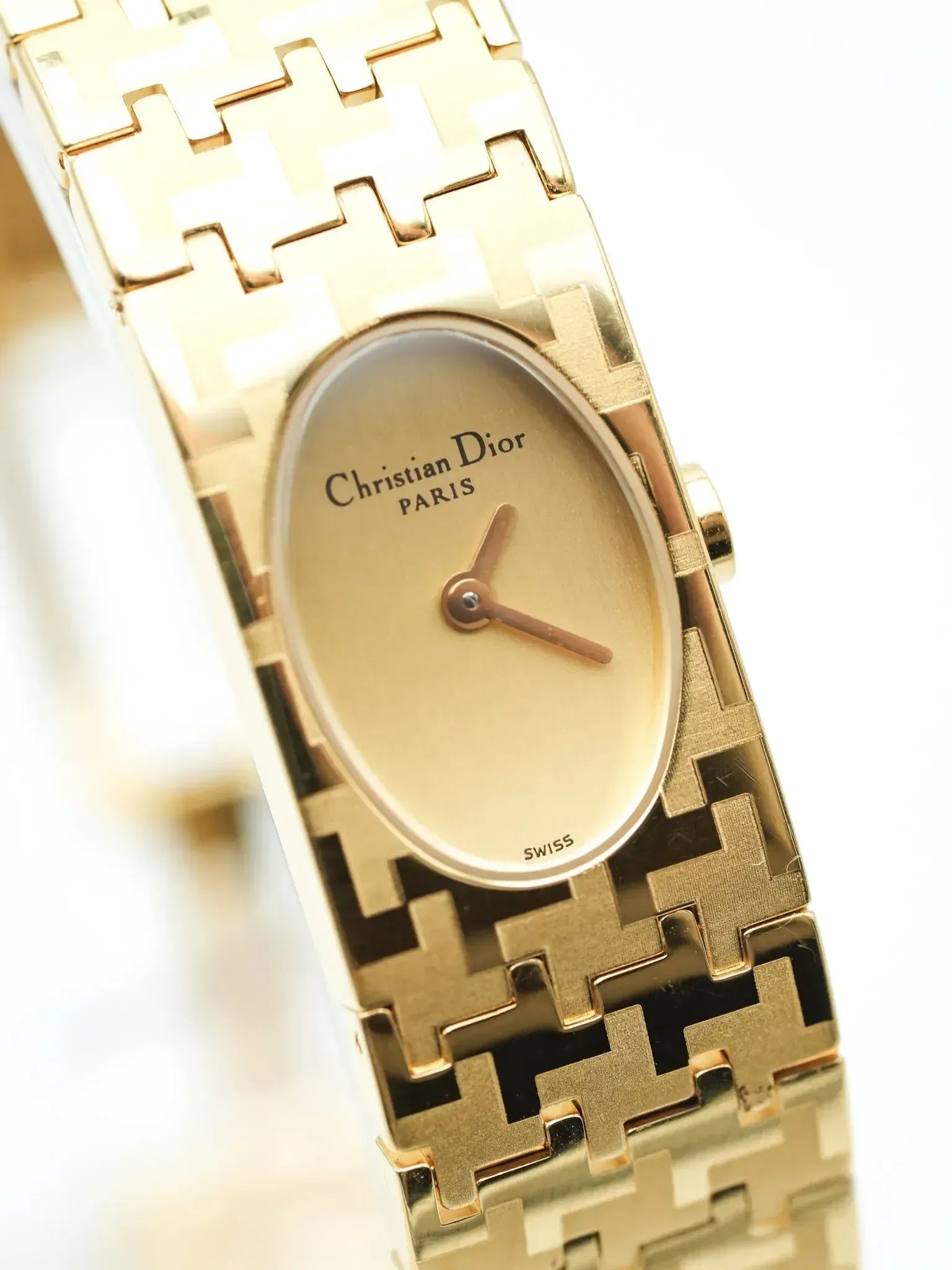 【未使用・極美品】Christian Dior D70-150レディース 腕時計 Christian Dior - Integrated Gold Bracelet Women D70-150 - 1990s