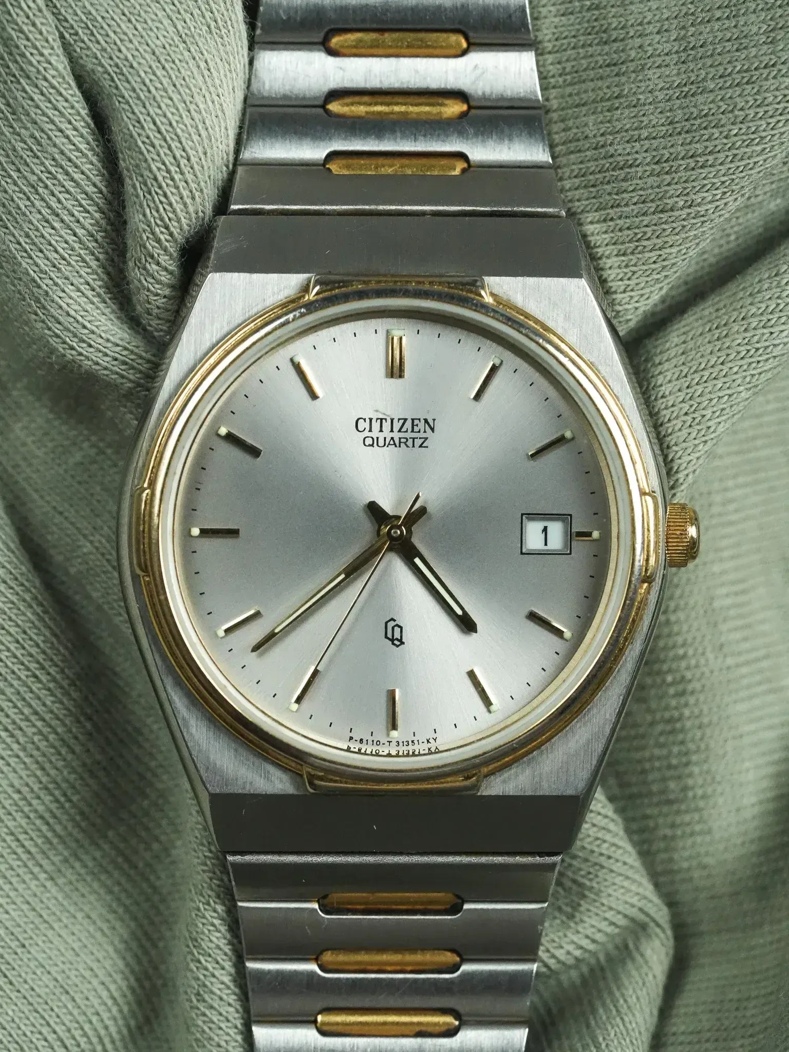 Citizen - Original Steel Gold Steel Bracelet - 1998 display picture 2