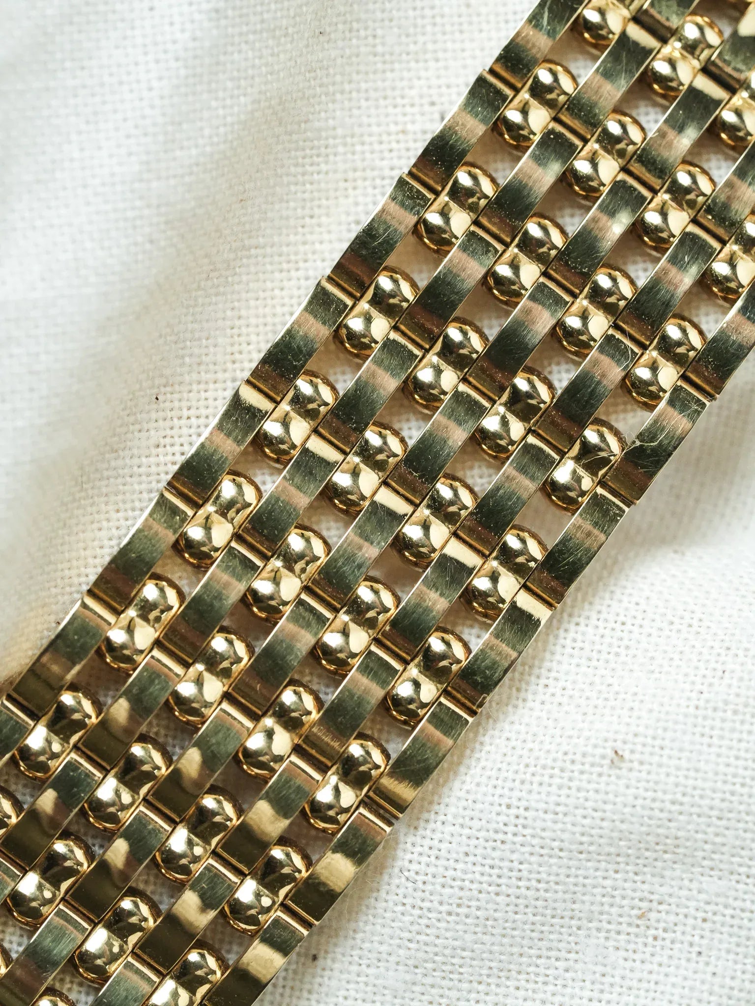 Citizen - Bracelet Maille Or Cadran nacre date - 1997 - Atelier Victor