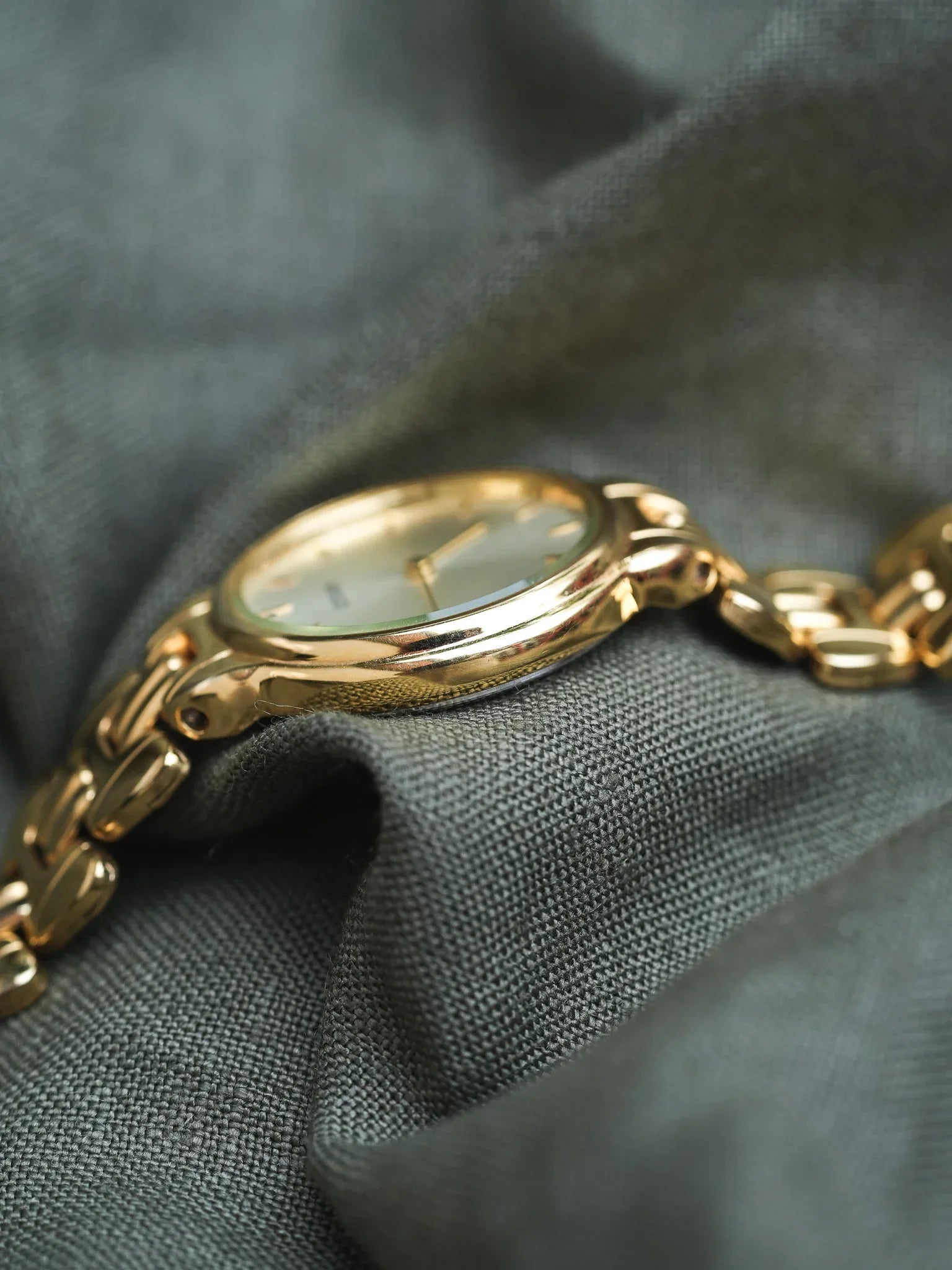 Citizen - Cadran Champagne Femme - 1997 - Atelier Victor