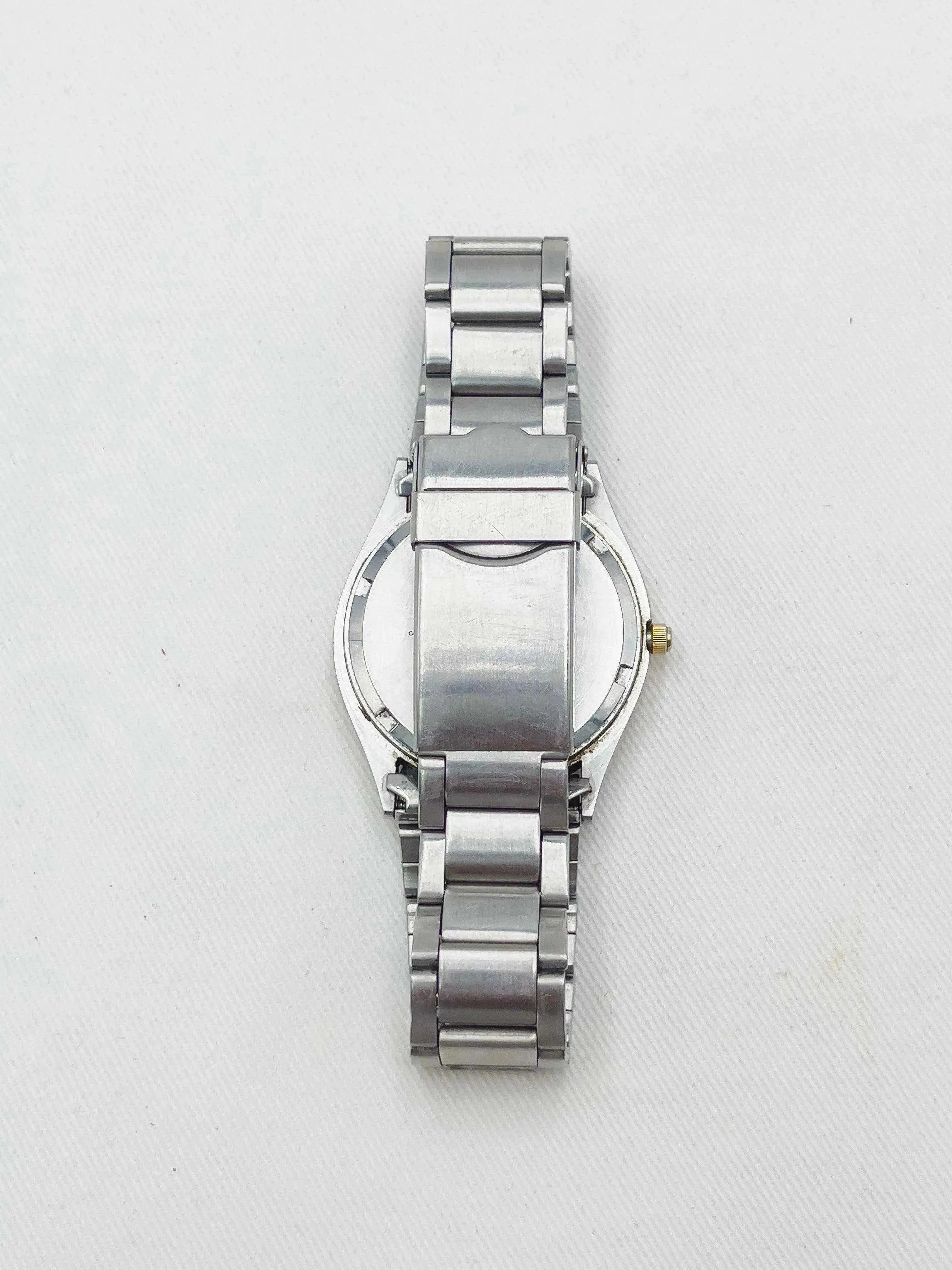 Citizen - Daydate Cadran noir Lunette cannelée - 1986 - Atelier Victor Paris - Vintage Watch Shop Dubai