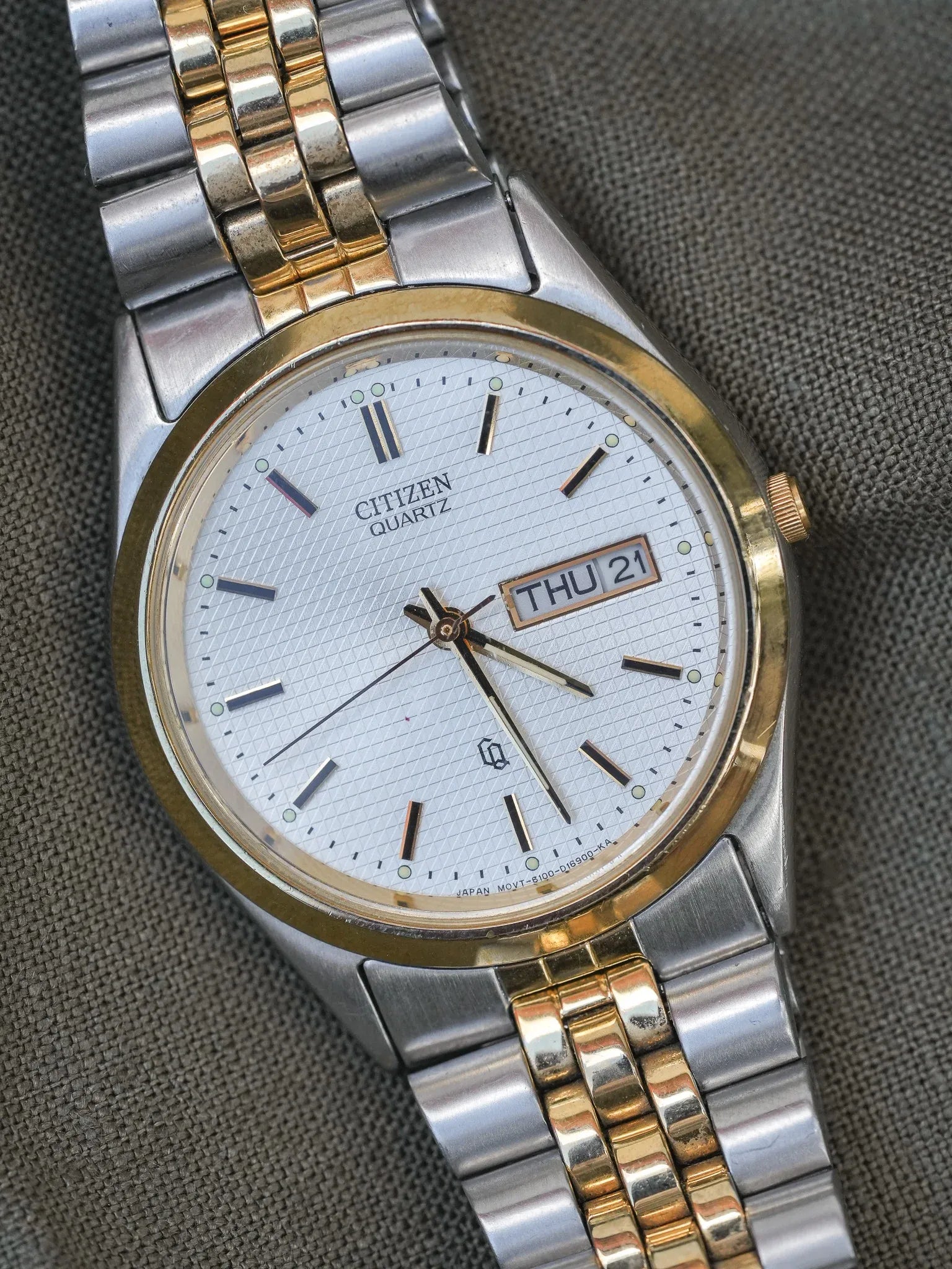 Citizen - Daydate Jubilee Acier OR - 1990s - Atelier Victor