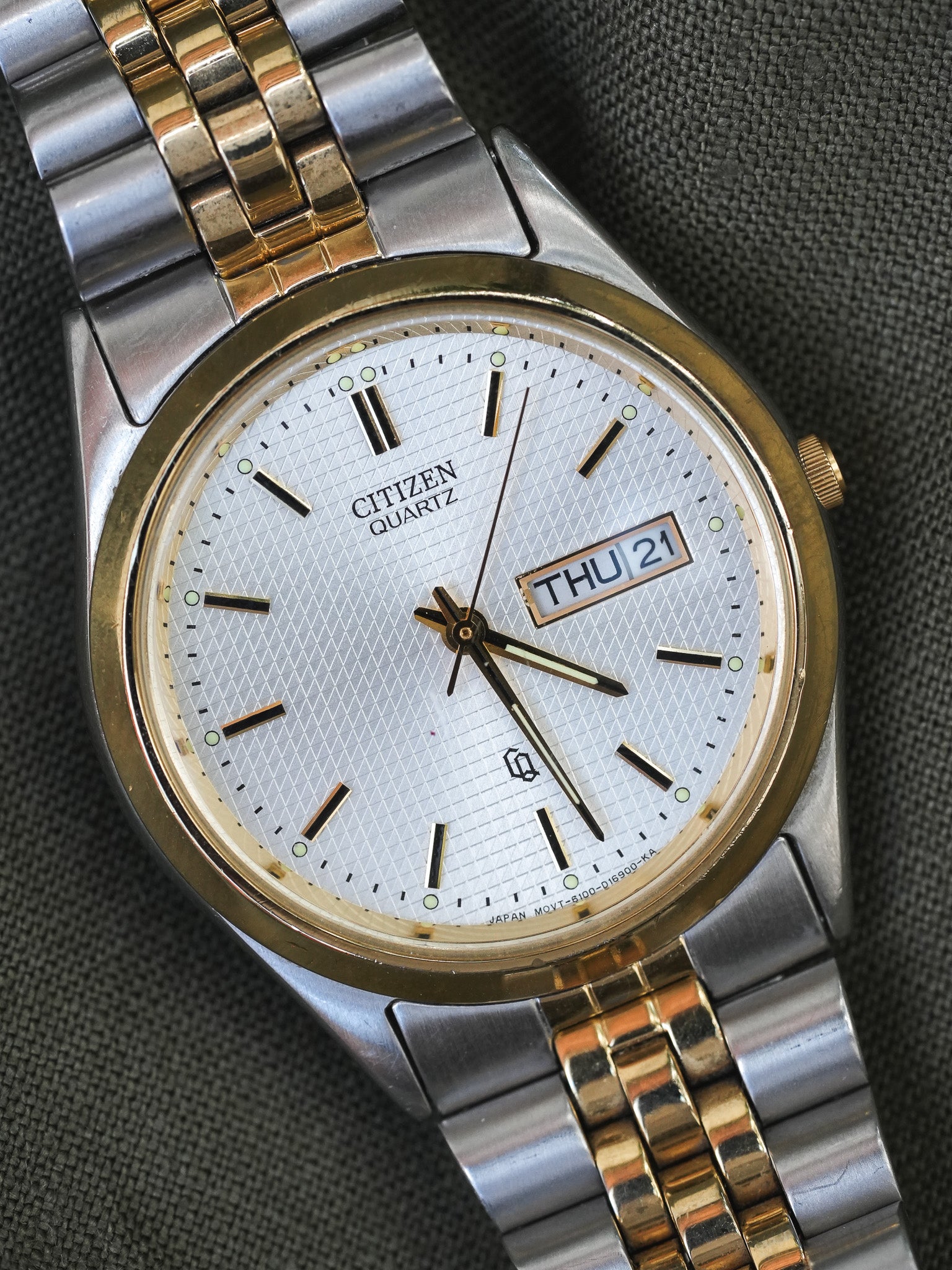 Citizen - Daydate Jubilee Acier OR - 1990s - Atelier Victor - Vintage  Shop