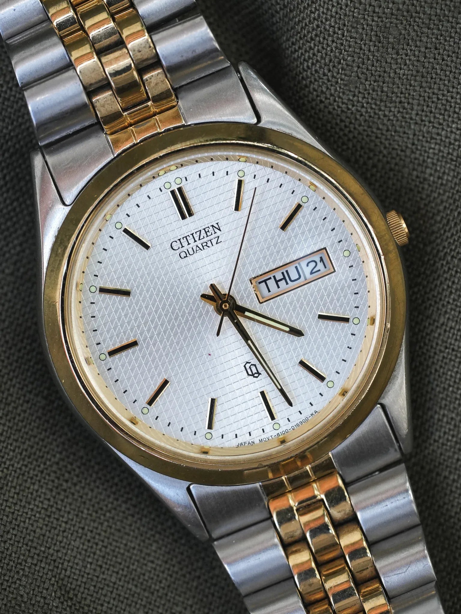 Citizen - Daydate Jubilee Acier OR - 1990s - Atelier Victor - Vintage  Shop