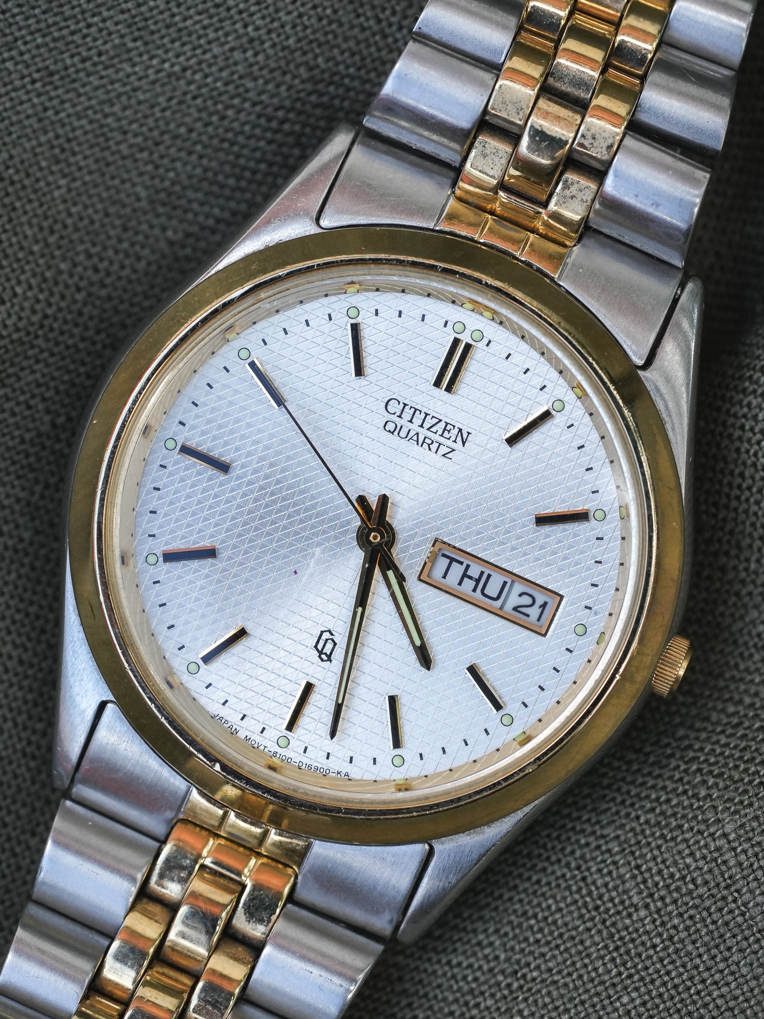 Citizen - Daydate Jubilee Acier OR - 1990s - Atelier Victor - Vintage  Shop