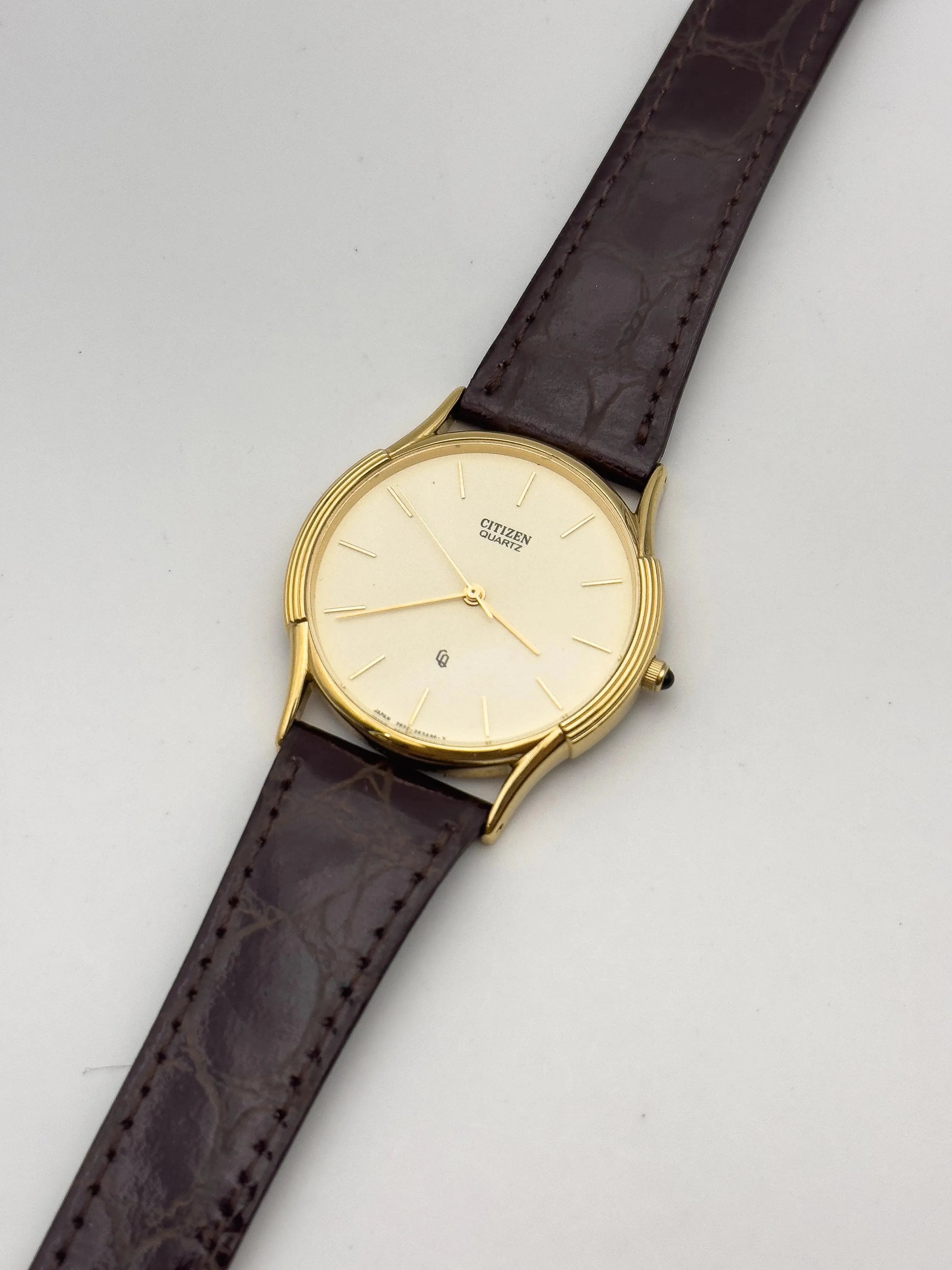 Citizen - Lemon Gold Cabochon - NOS - 1980s - Atelier Victor Paris - Vintage Watch Shop Dubai