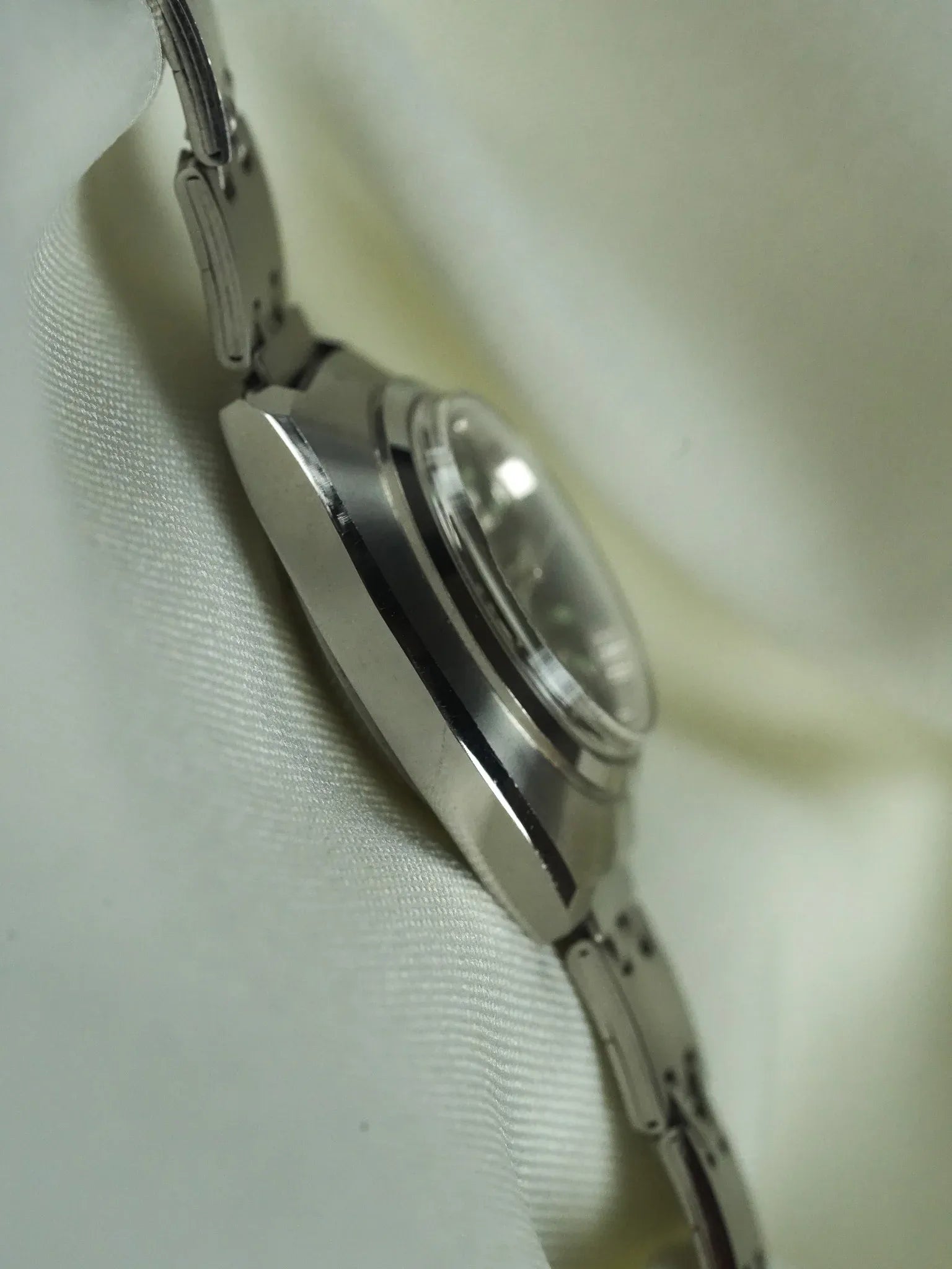 Citizen - Mini Disco Volante Moka Bracelet Acier - Neuve de Stock - 1980s - Atelier Victor