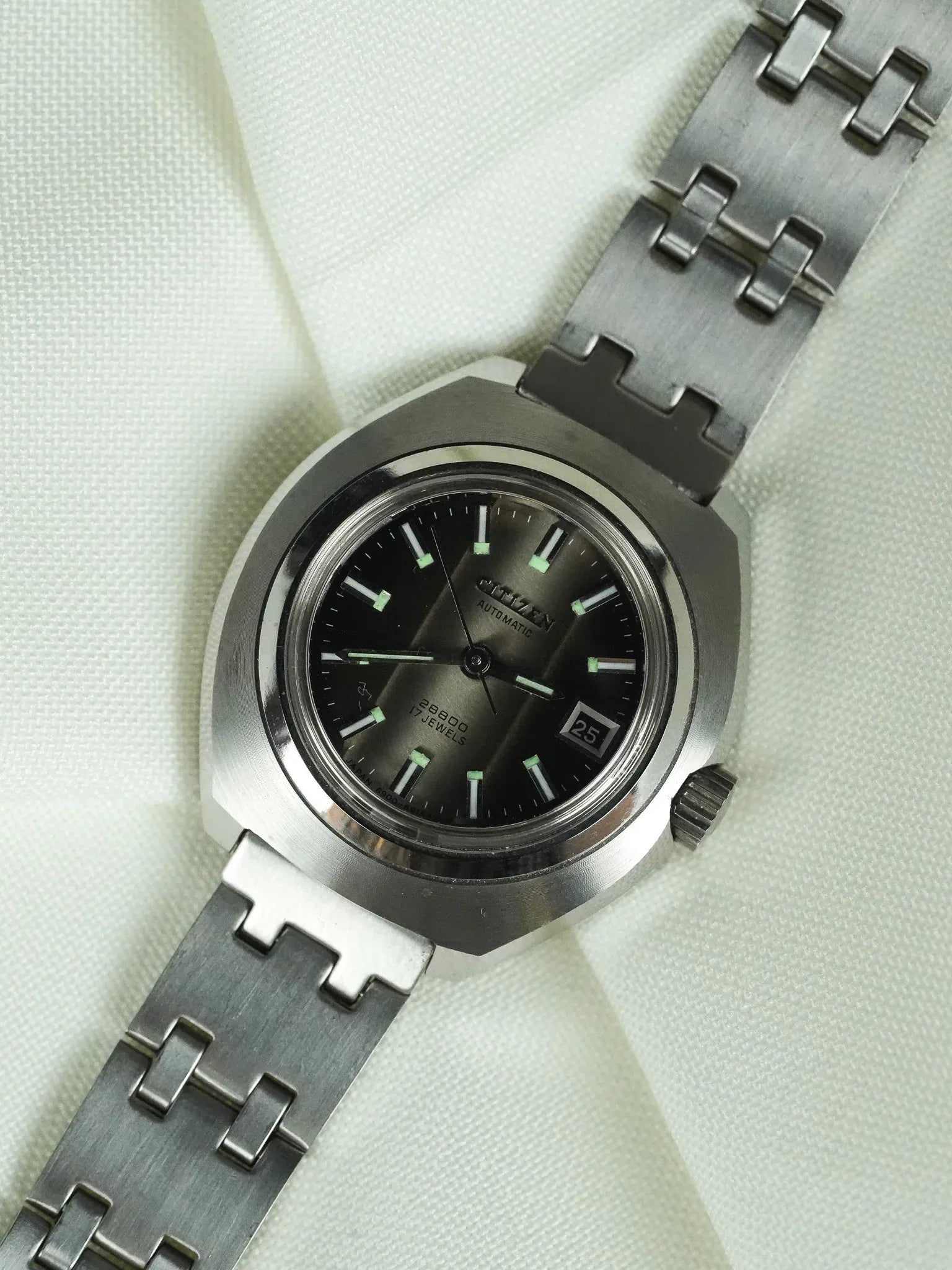 Citizen - Mini Disco Volante Moka Bracelet Acier - Neuve de Stock - 1980s - Atelier Victor - Vintage  Shop