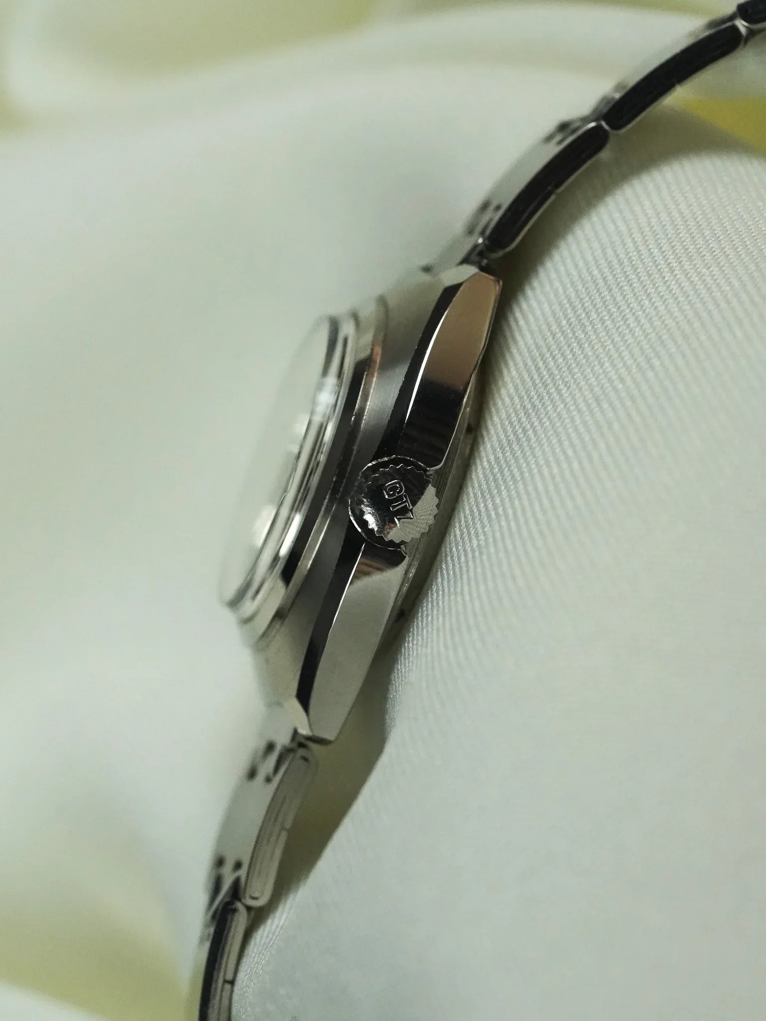 Citizen - Mini Disco Volante Moka Bracelet Acier - Neuve de Stock - 1980s - Atelier Victor - Vintage  Shop