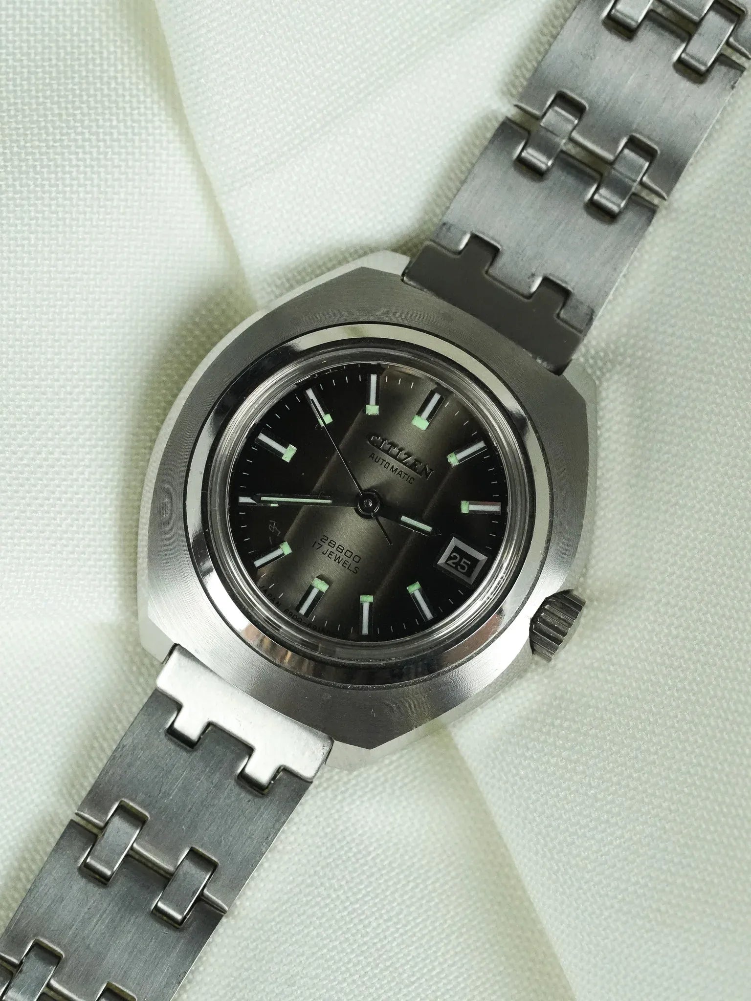 Citizen - Mini Disco Volante Moka Bracelet Acier - Neuve de Stock - 1980s - Atelier Victor - Vintage  Shop