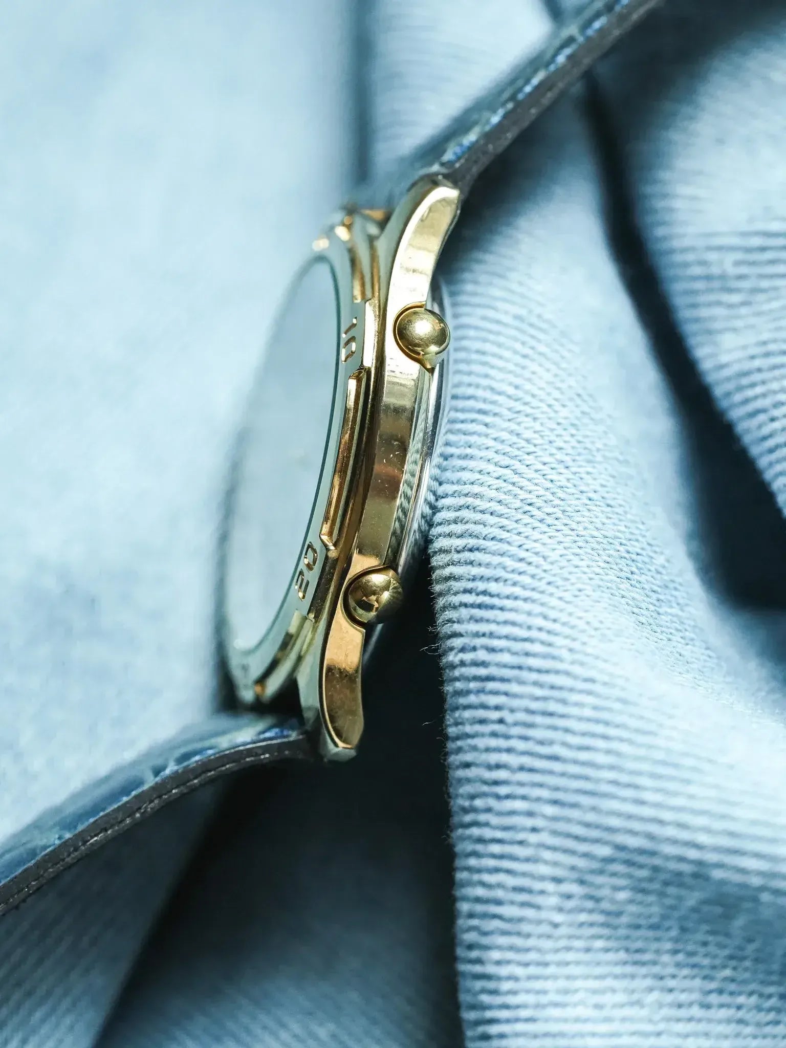 Citizen - Multifunction Gold white dial - 1995