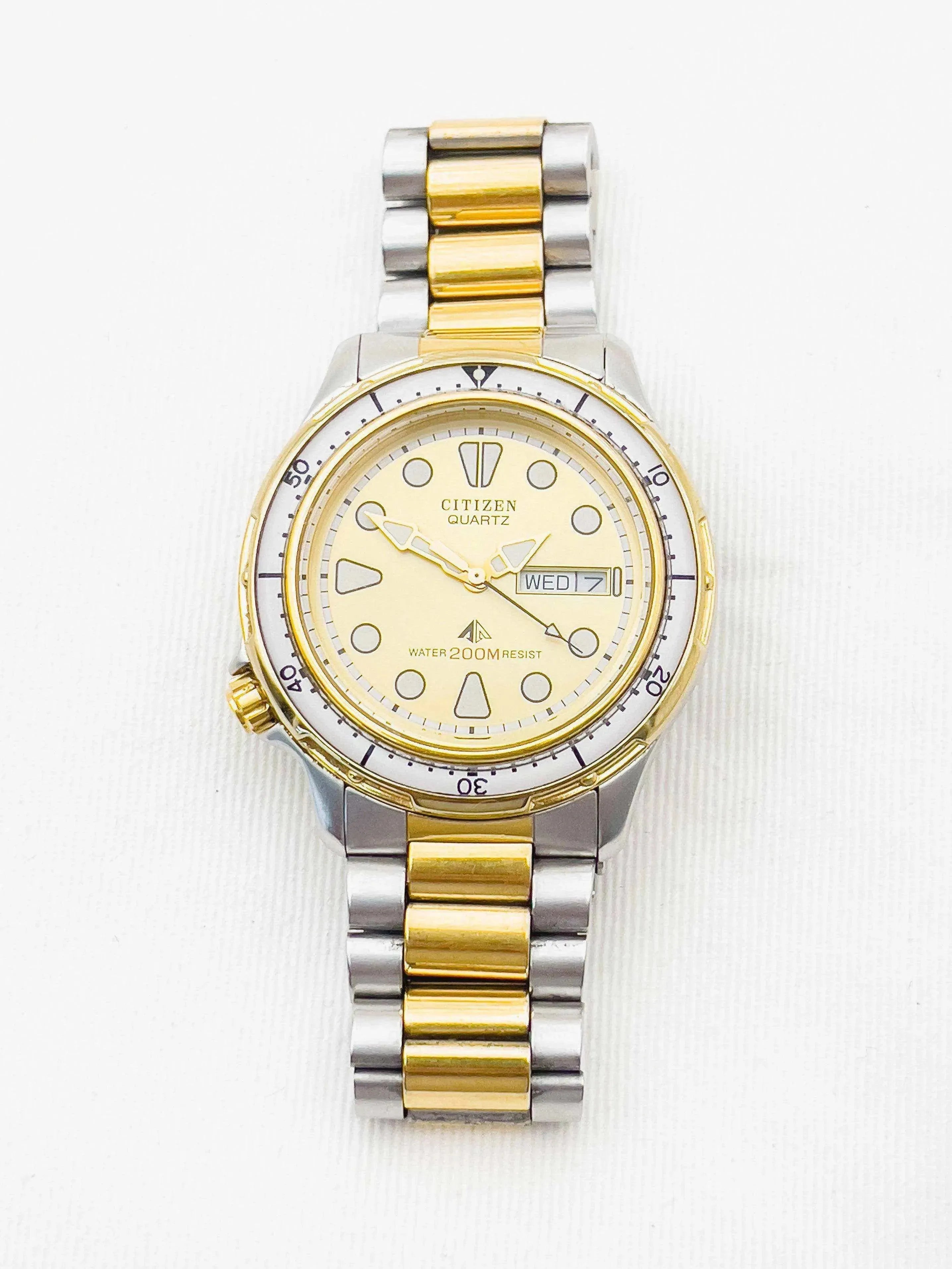 Citizen - Quartz Gold / Acier Daydate Kanji- 1990's - Atelier Victor Paris - Vintage Watch Shop Dubai