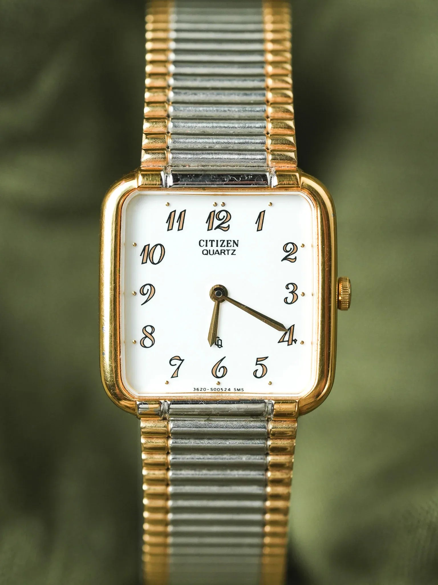 Citizen - Tank bracelet intégré acier or - NOS - 1990s - Atelier Victor