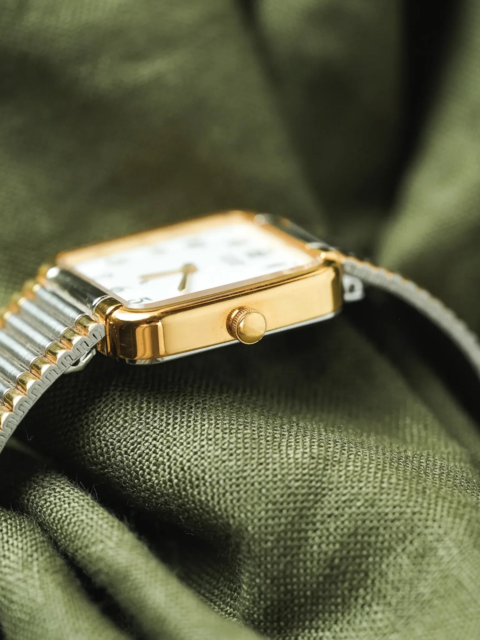 Citizen - Tank bracelet intégré acier or - NOS - 1990s - Atelier Victor