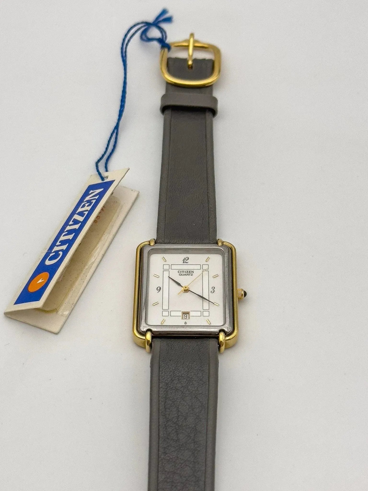 Citizen - Tank PVD Noir Or - boîte - 1990s - Atelier Victor - Vintage  Shop