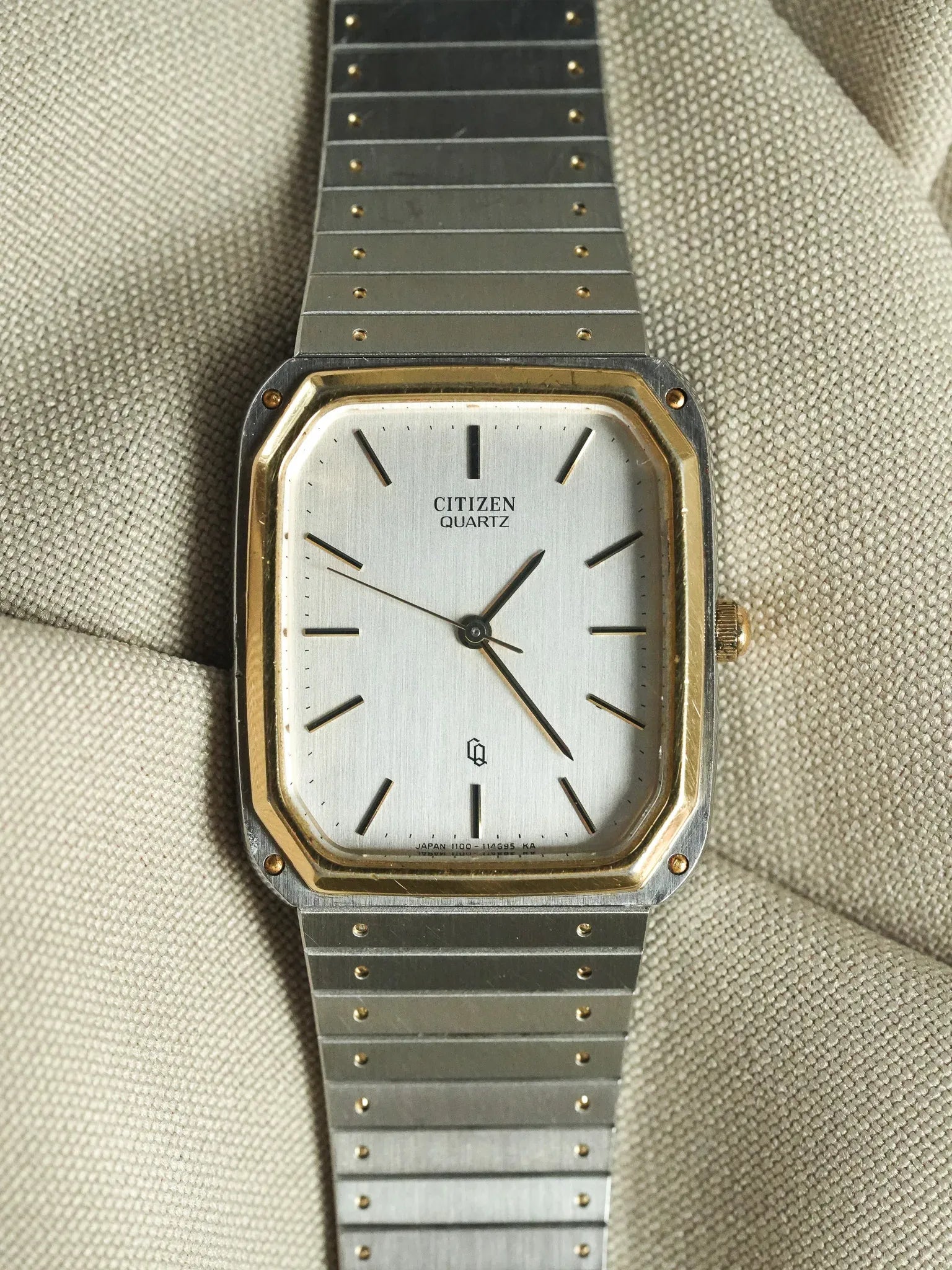 Citizen - Tank Royal Acier Or bracelet intégré - 1991 - Atelier Victor