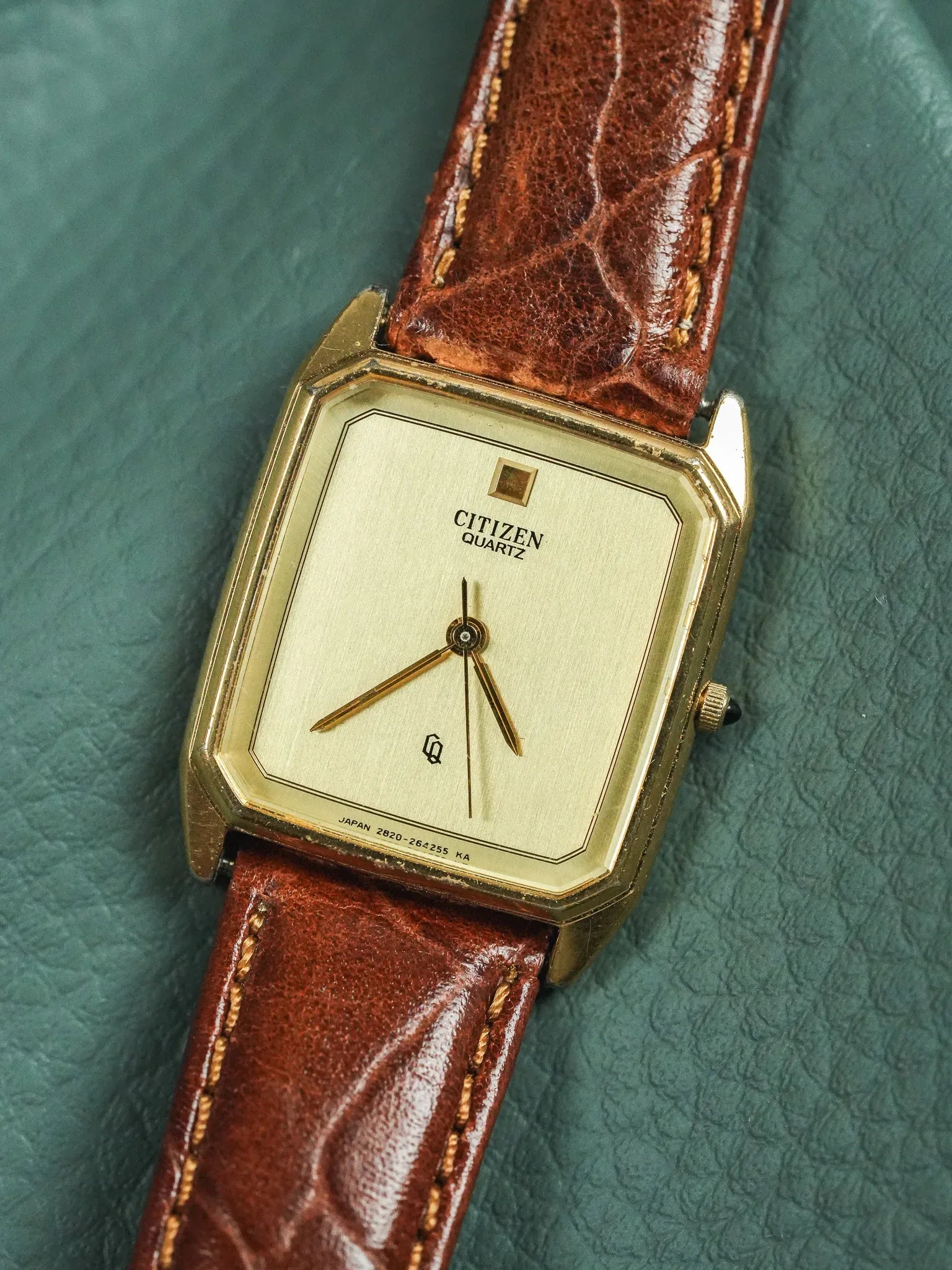 Citizen - Tank vintage Or Cabochon - 1983 - Atelier Victor