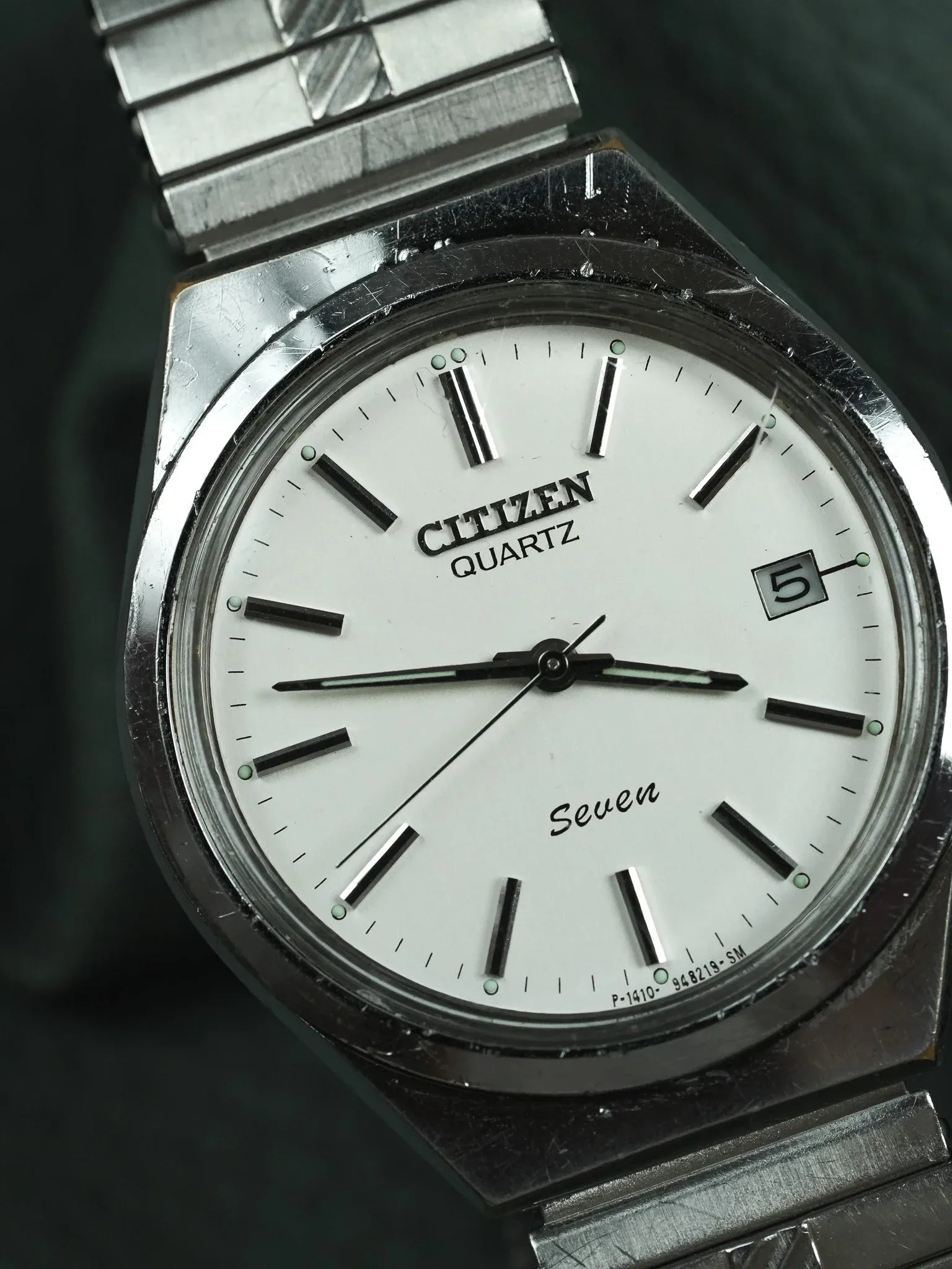 Citizen - Tonneau Acier Quartz Seven Date - 1990s - Atelier Victor
