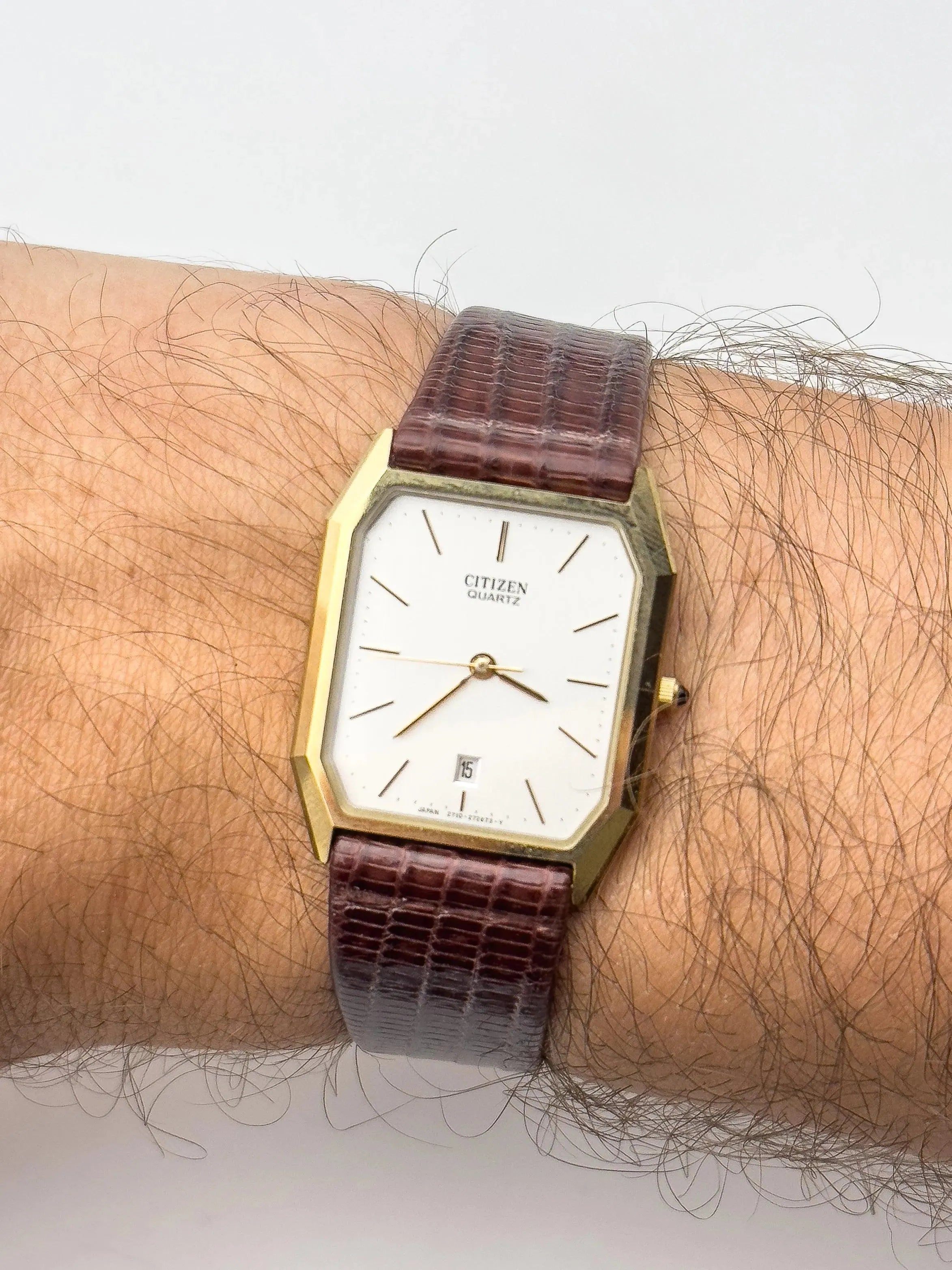 Citizen - Tonneau Gold Cabochon - NOS - 1990's - Atelier Victor Paris - Vintage Watch Shop Dubai