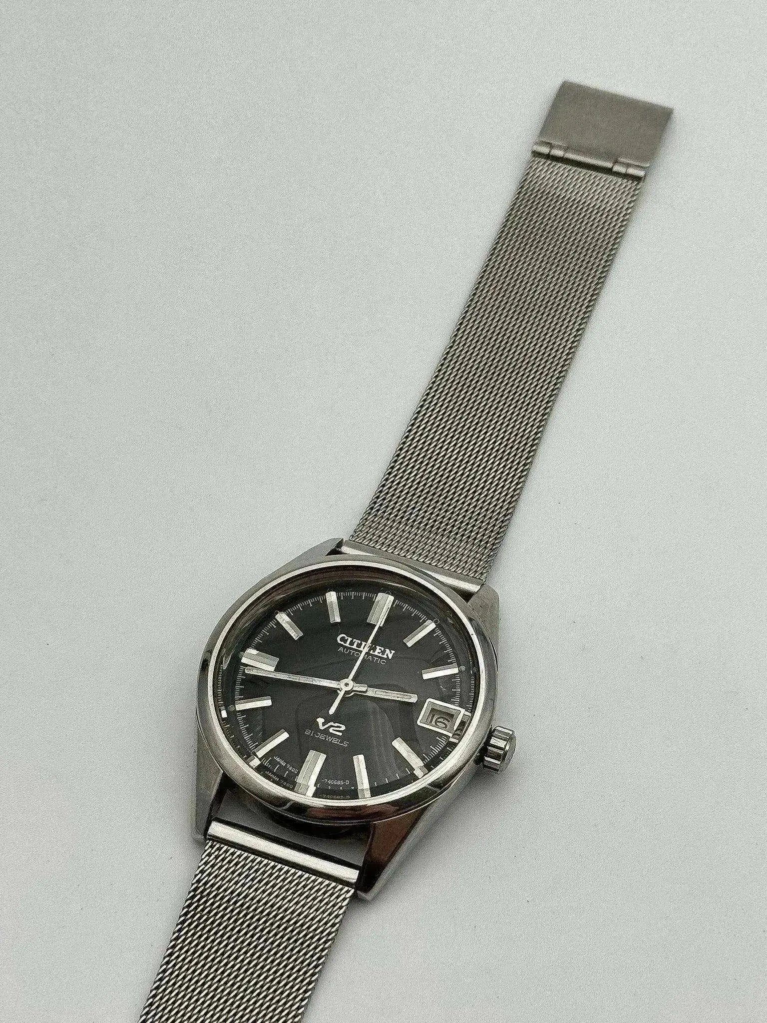 Citizen - V2 Black Dial - 1980s - Atelier Victor