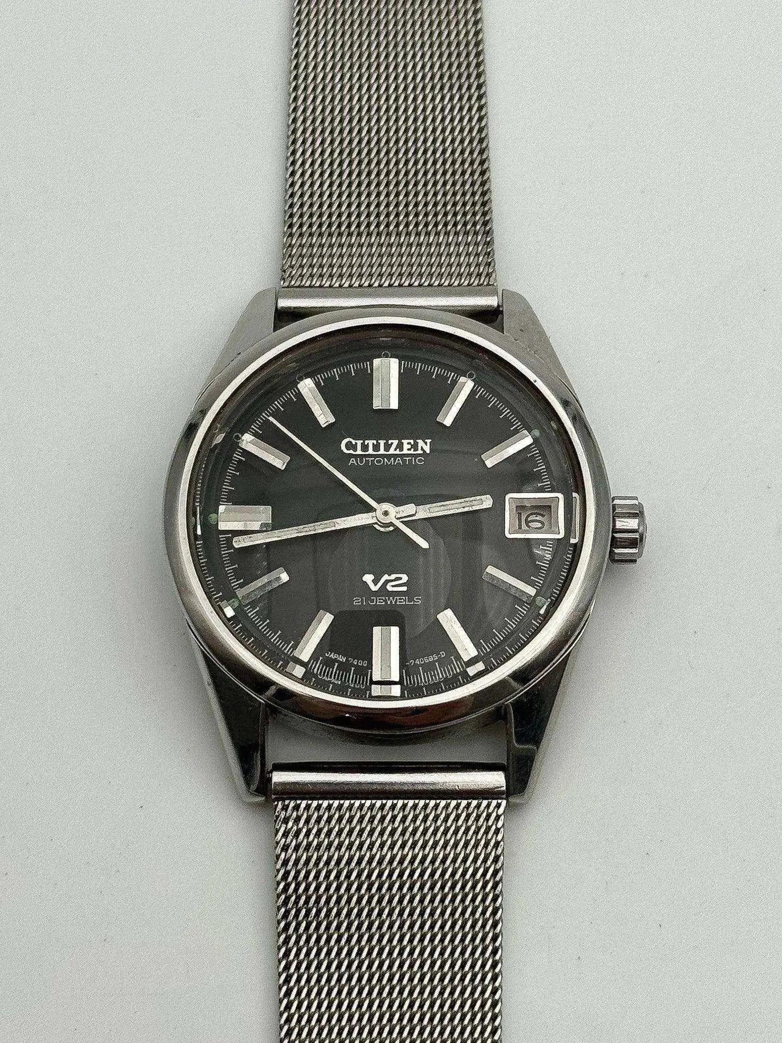Citizen - V2 Black Dial - 1980s - Atelier Victor Paris - Vintage Watch Shop Dubai