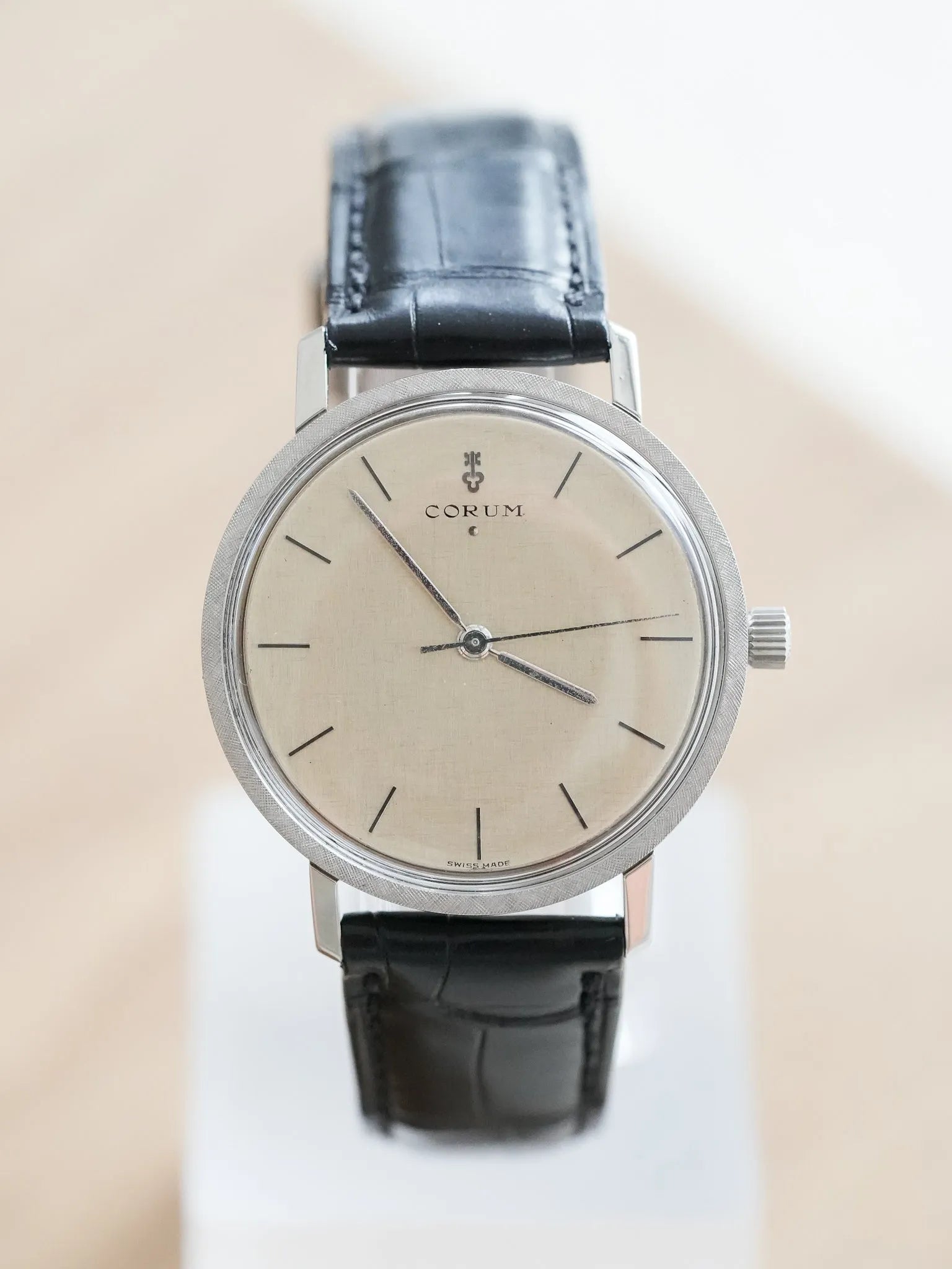 Corum - Acier Cadran Lin Argent - 1980s - Atelier Victor Paris - Vintage Watch Shop Dubai