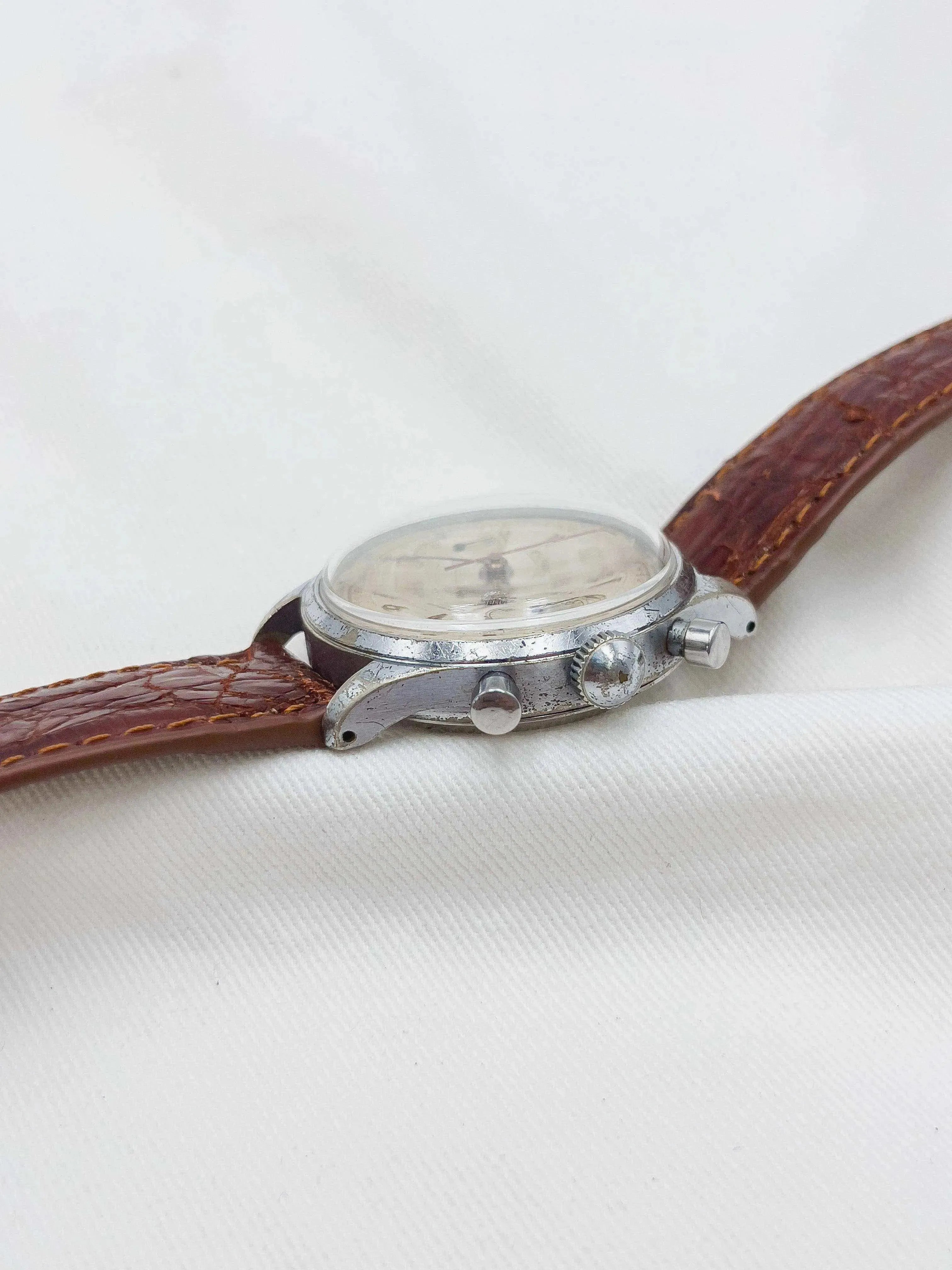 Damas - Chronographe - 1950’s - Atelier Victor Paris - Vintage Watch Shop Dubai