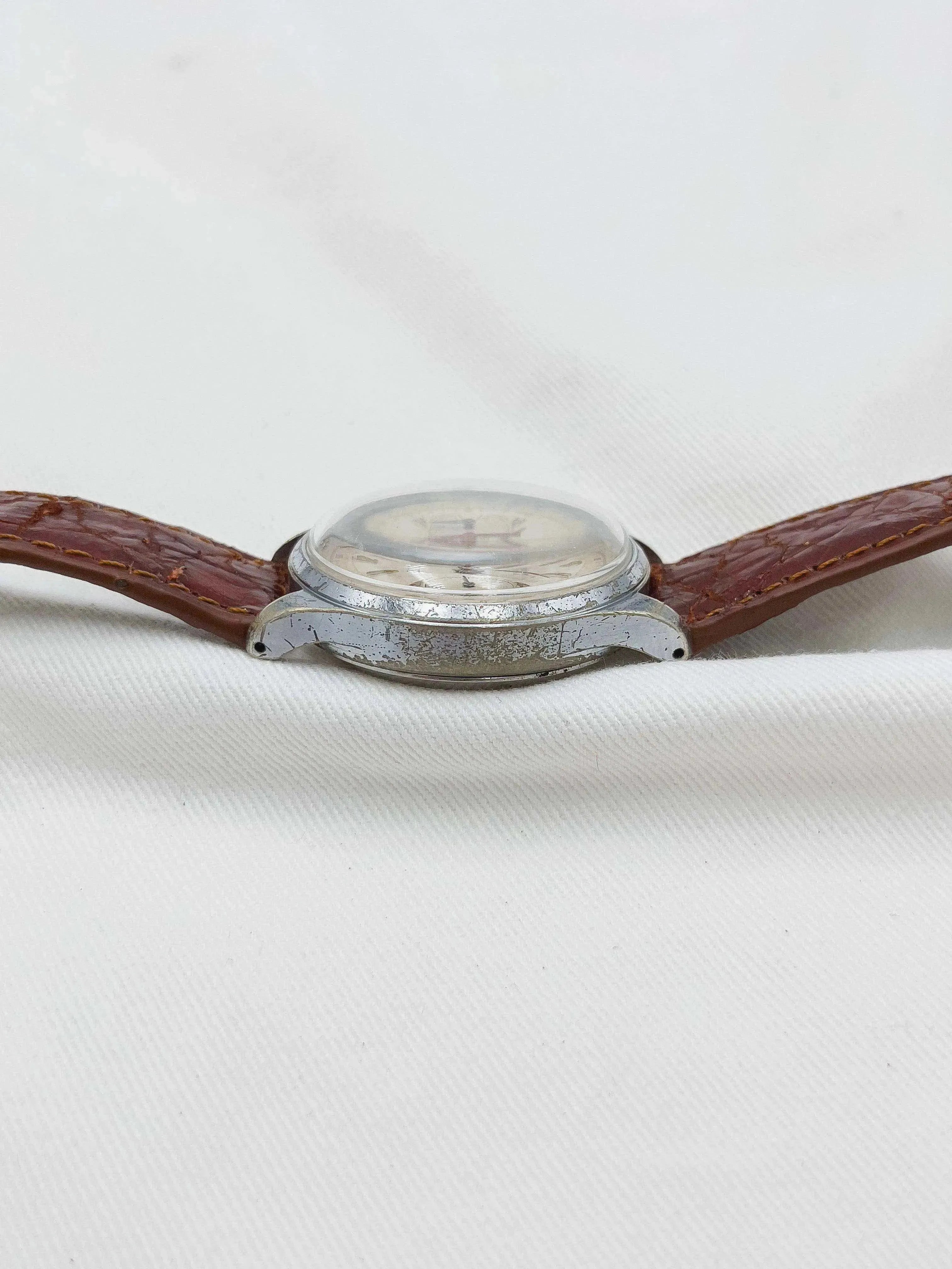 Damas - Chronographe - 1950’s - Atelier Victor Paris - Vintage Watch Shop Dubai
