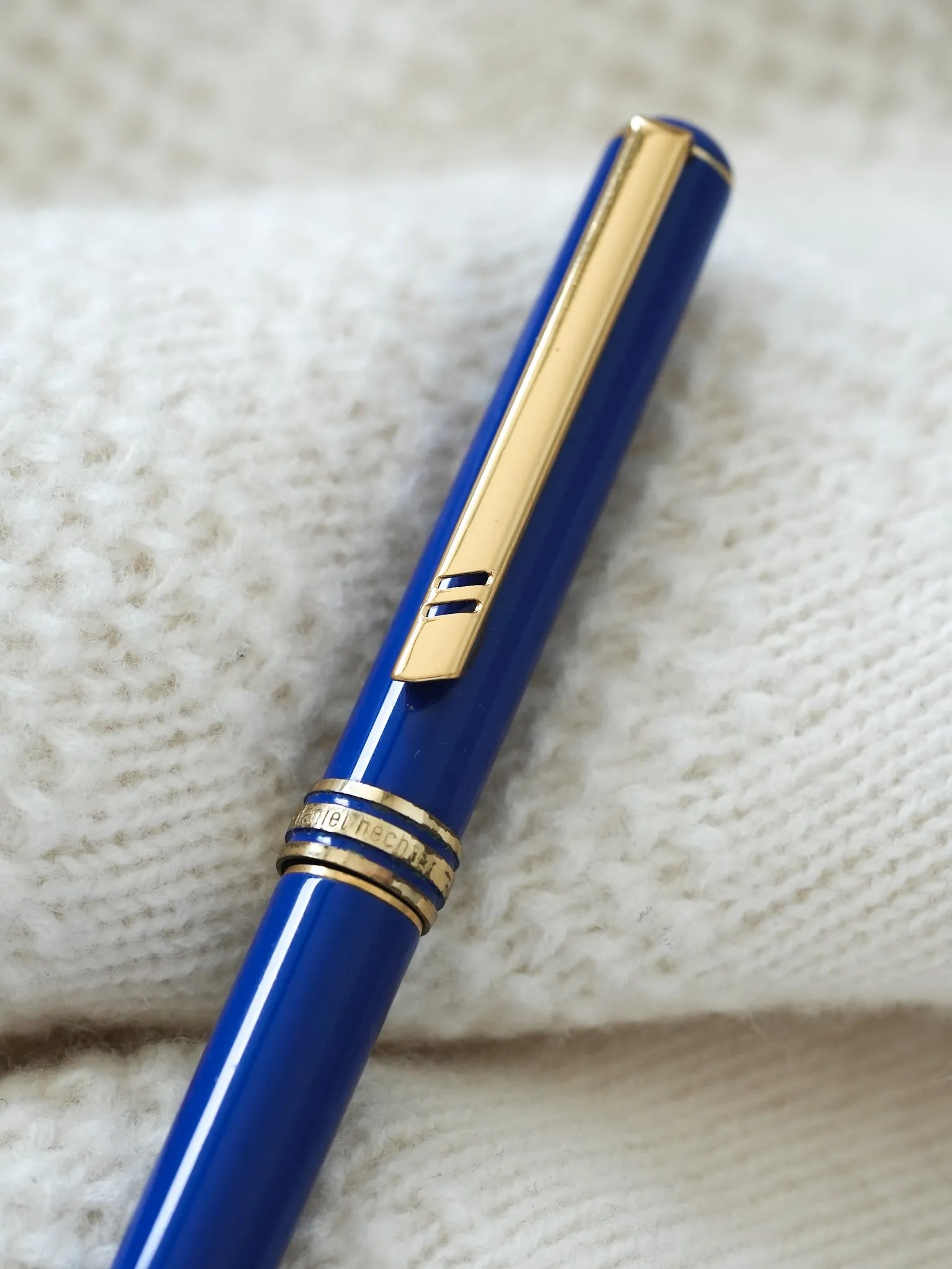 Daniel Hechter - Stylo plume Bleu Plaqué or - Atelier Victor Paris - Vintage Watch Shop Dubai