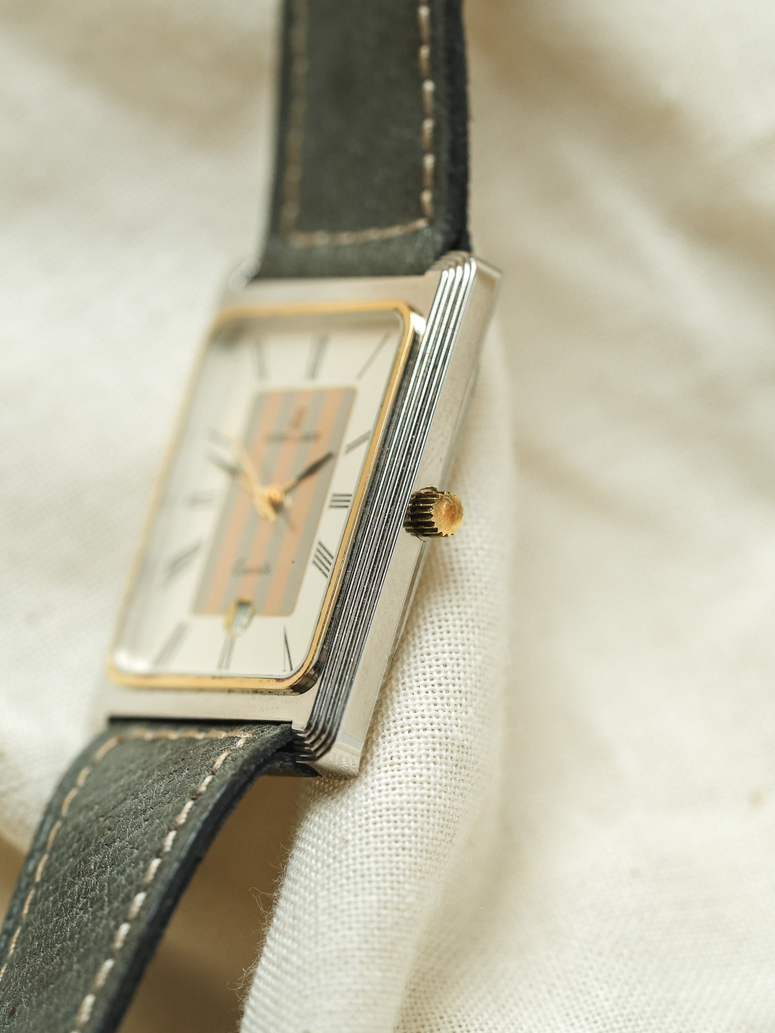 Duvier & Lange - Tank Stepcase Acier Or Acier Tapisserie - NOS - 1980s - Atelier Victor - Vintage  Shop