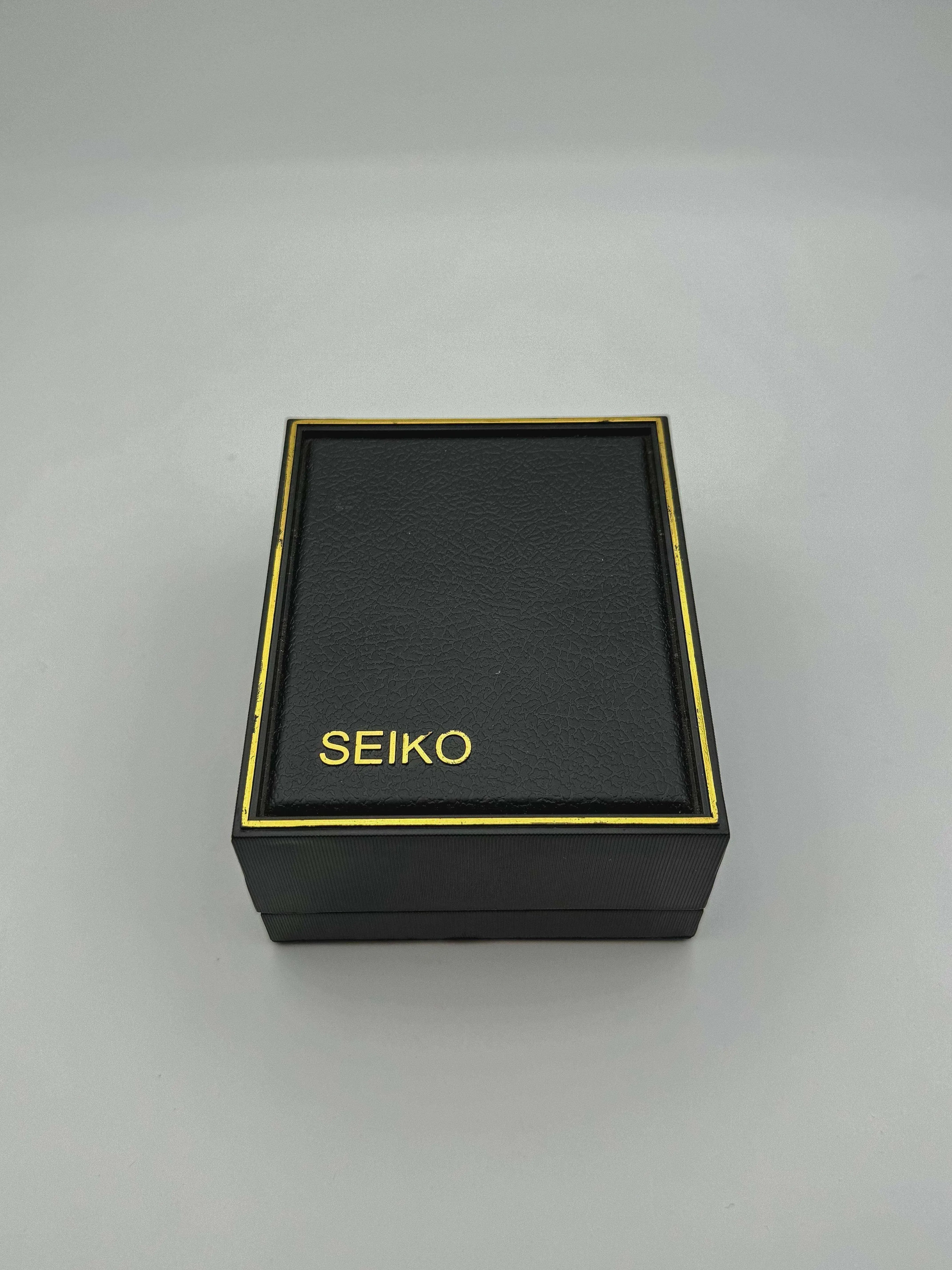 Ecrin de montre - Seiko Vintage - Noir intérieur beige - Atelier Victor