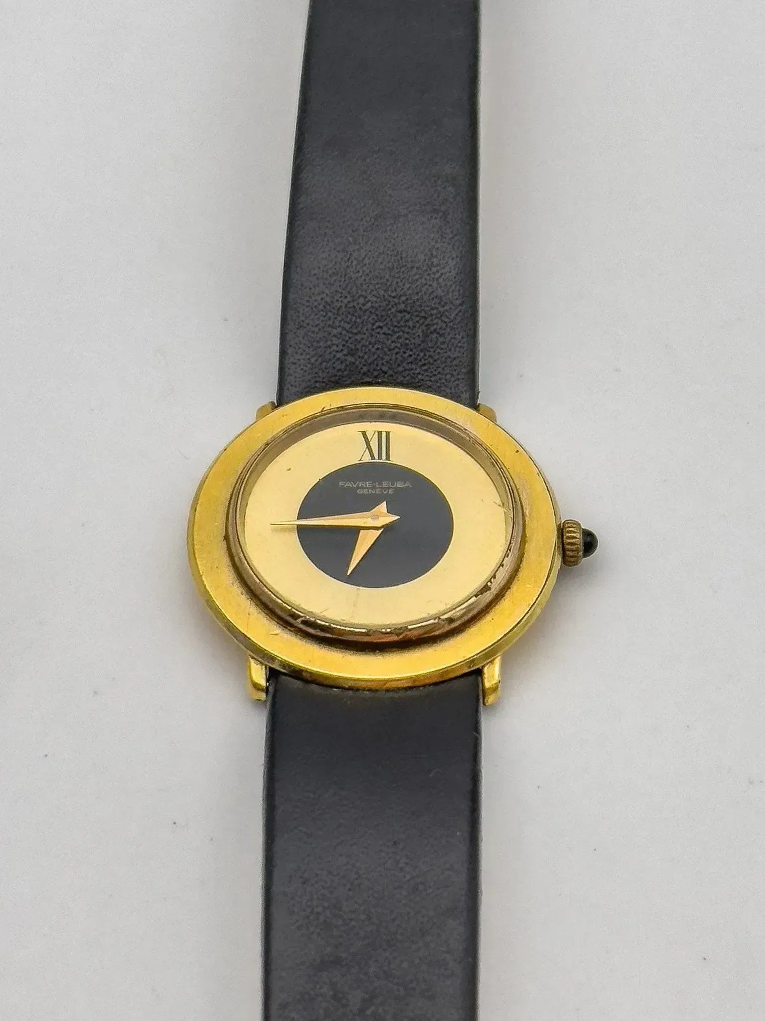 Favre-Leuba - Circle Black - 1970s - Atelier Victor