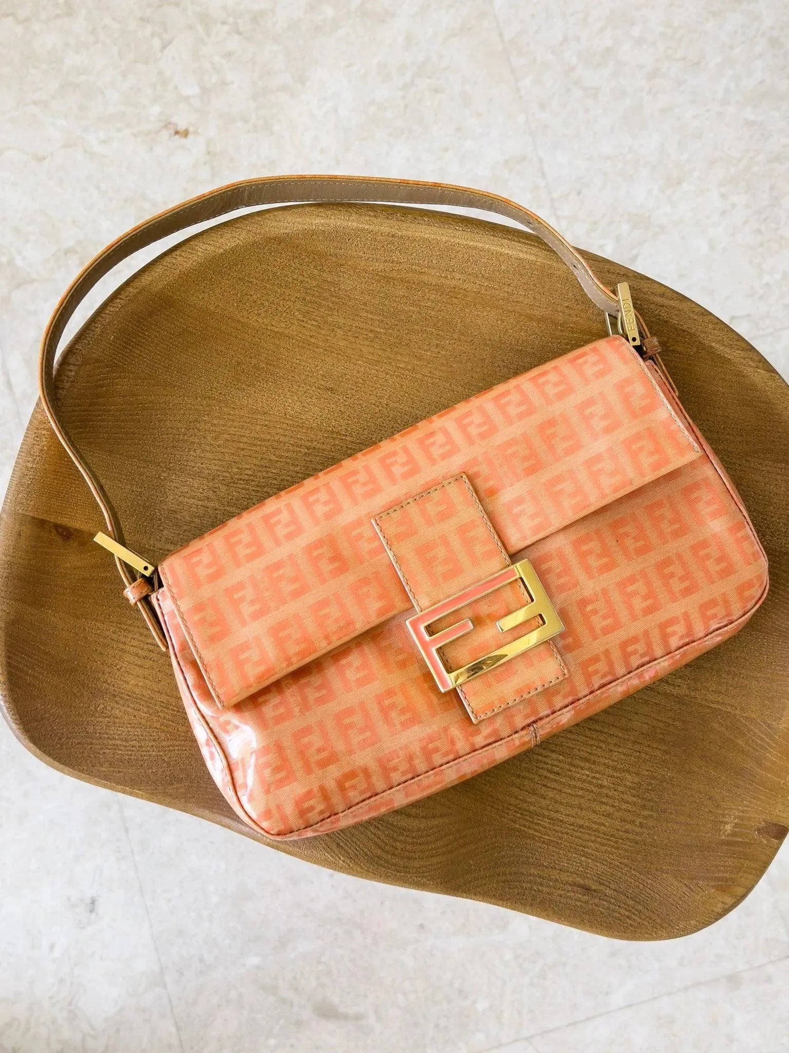 Fendi - Sac à main Baguette Orange - Atelier Victor Paris - Vintage Watch Shop Dubai